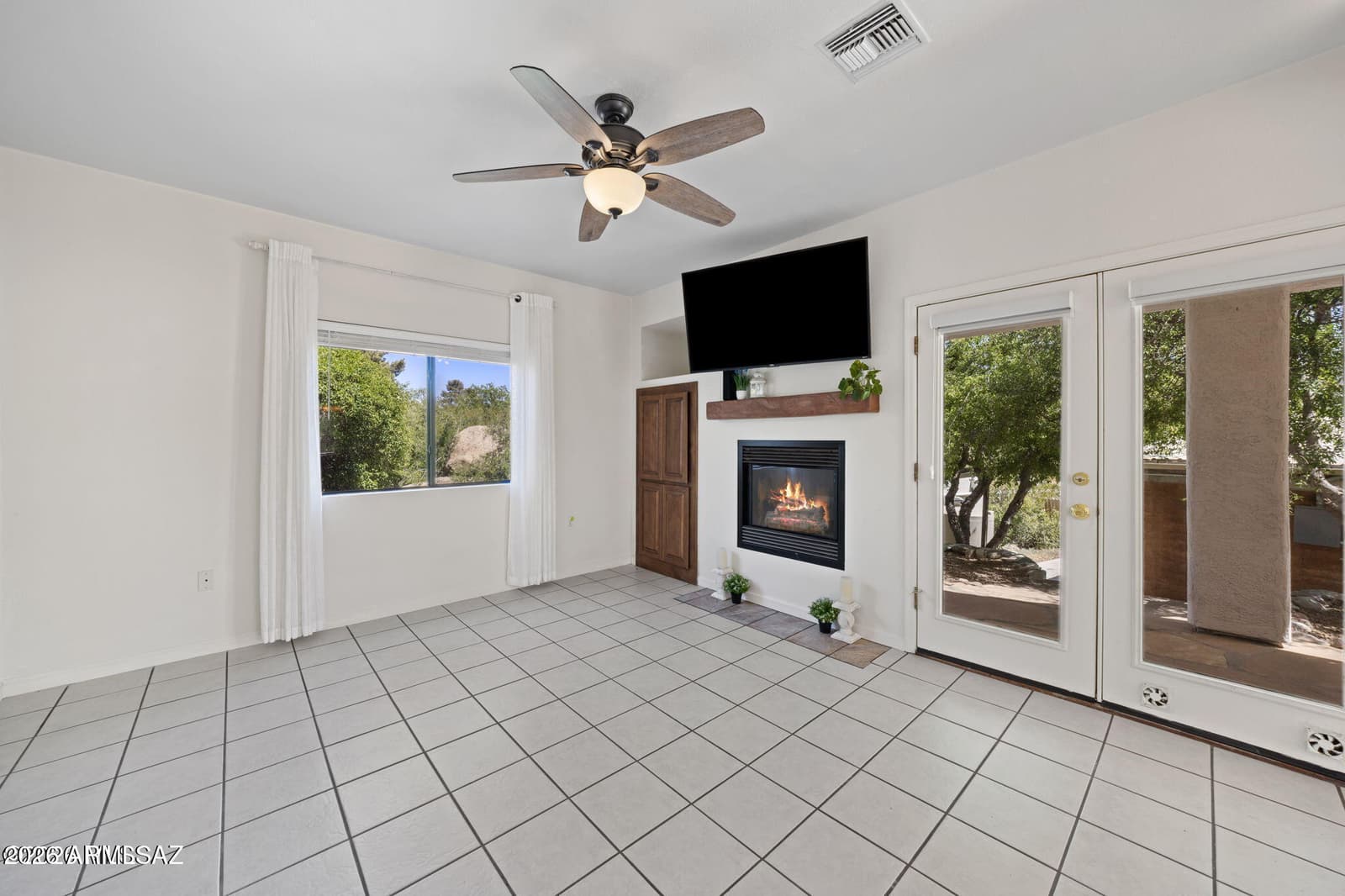 1045 E NUESTRO Street, Oracle, AZ 85623 — photo 6 of 50