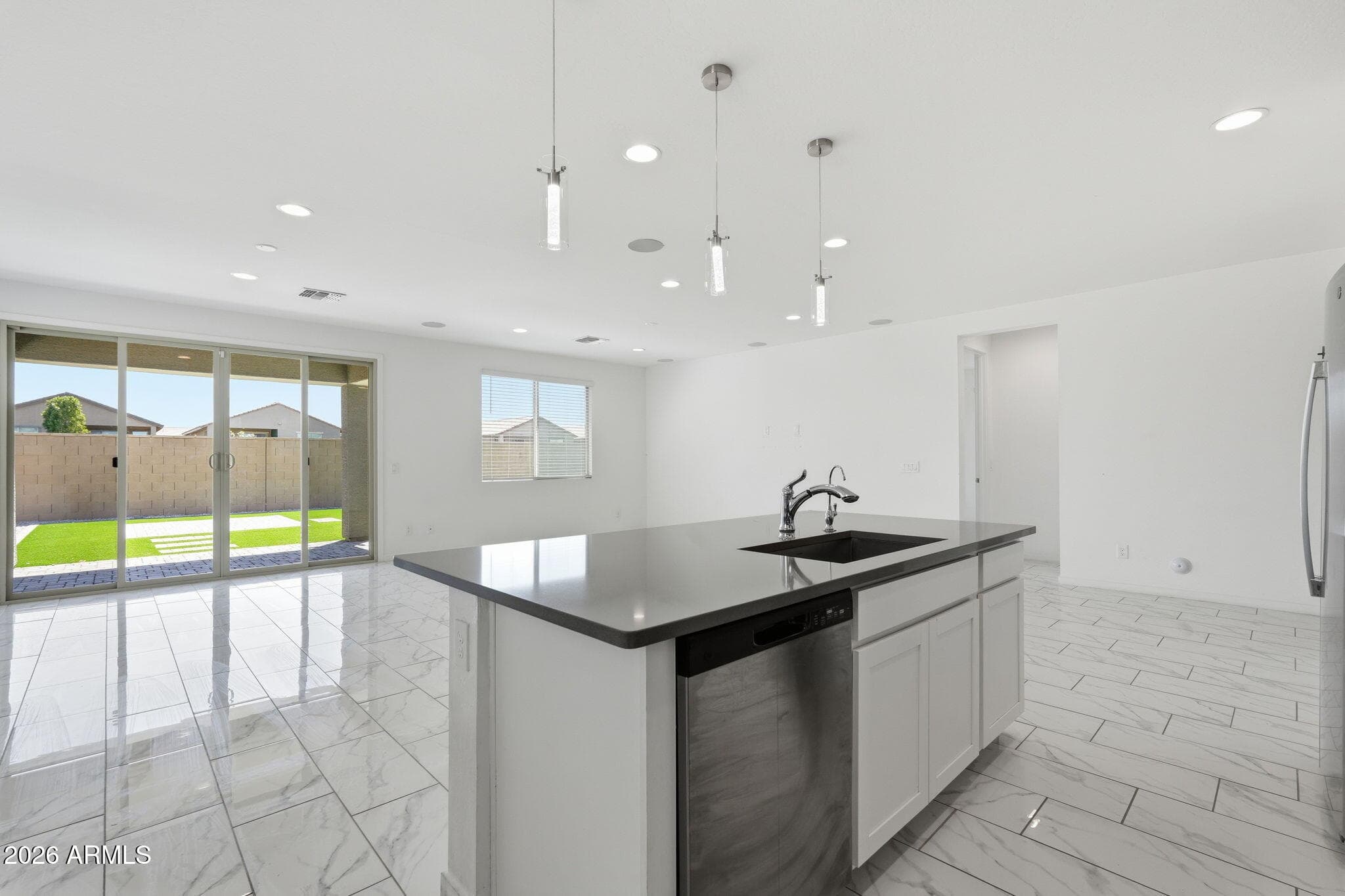 21823 N DANIEL Drive, Maricopa, AZ 85138 — photo 8 of 37