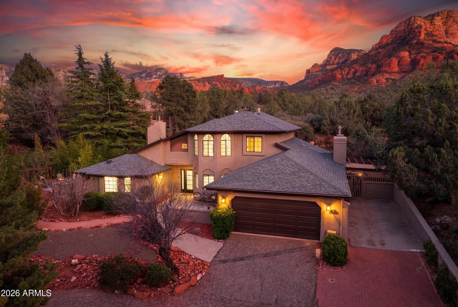 98 DOODLEBUG Road, Sedona, AZ 86336 — photo 1 of 60