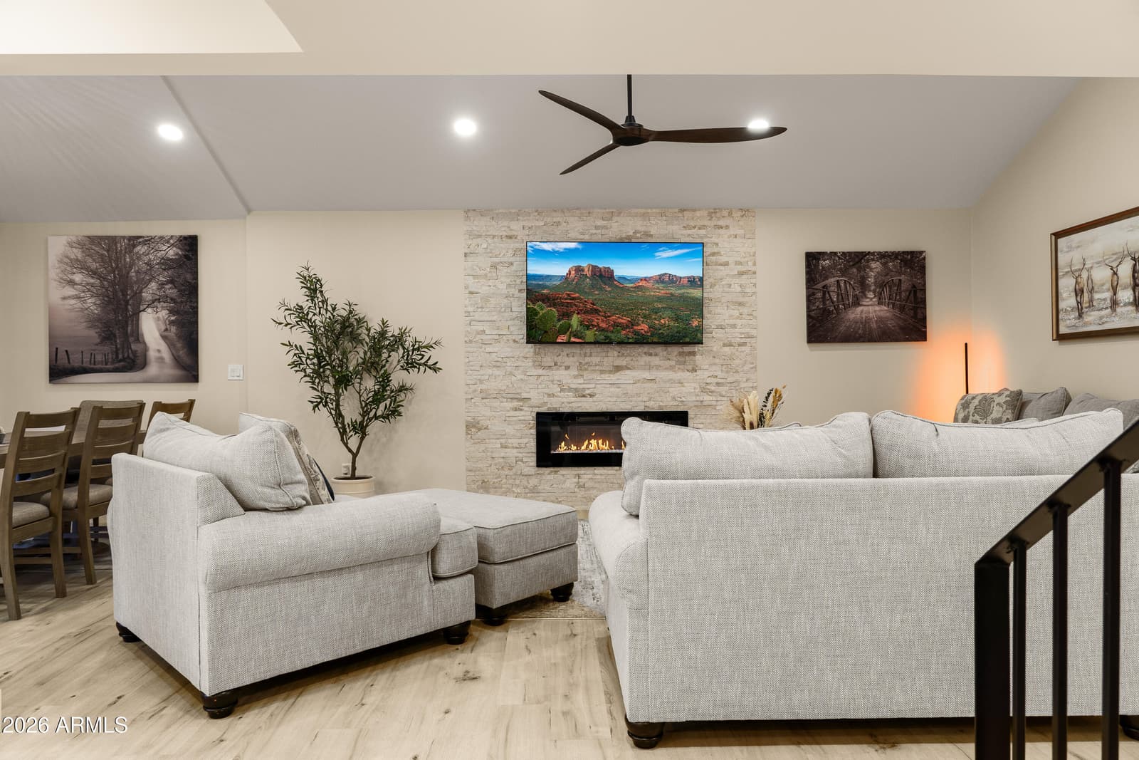 98 DOODLEBUG Road, Sedona, AZ 86336 — photo 19 of 60