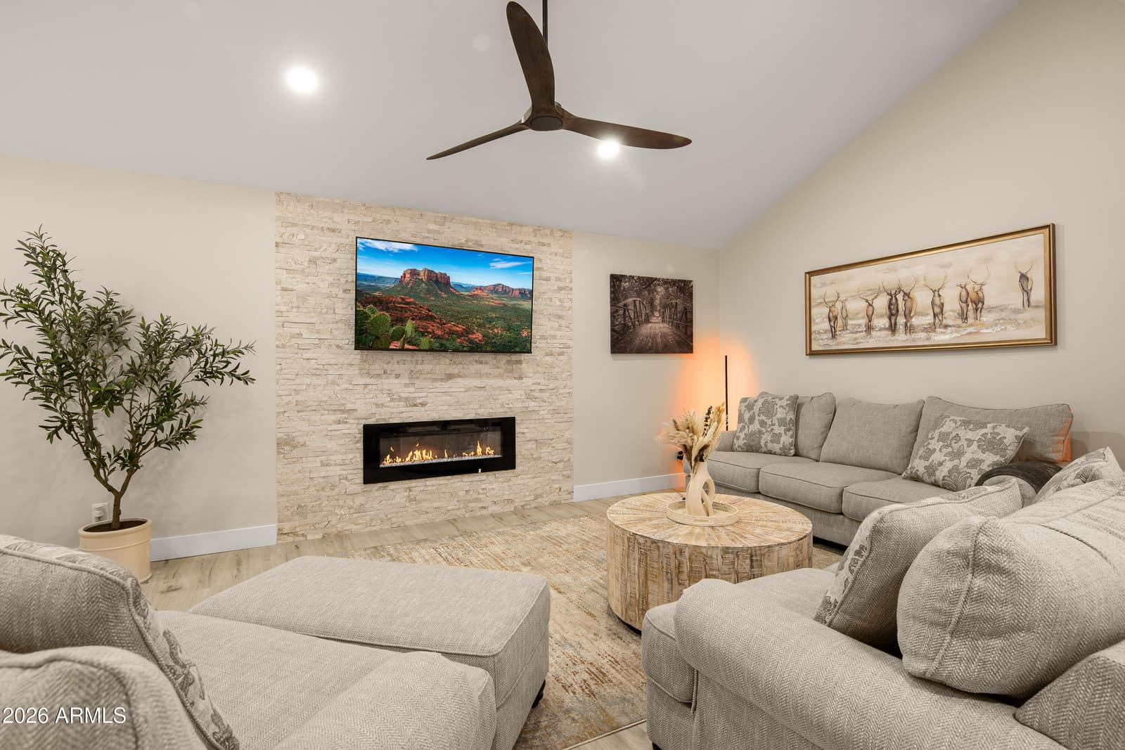 98 DOODLEBUG Road, Sedona, AZ 86336 — photo 20 of 60