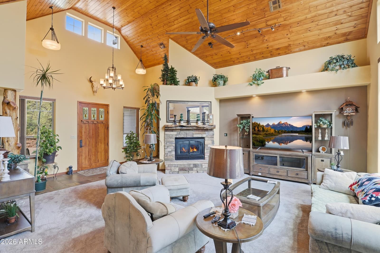 703 N GRAPEVINE Drive, Payson, AZ 85541 — photo 6 of 32