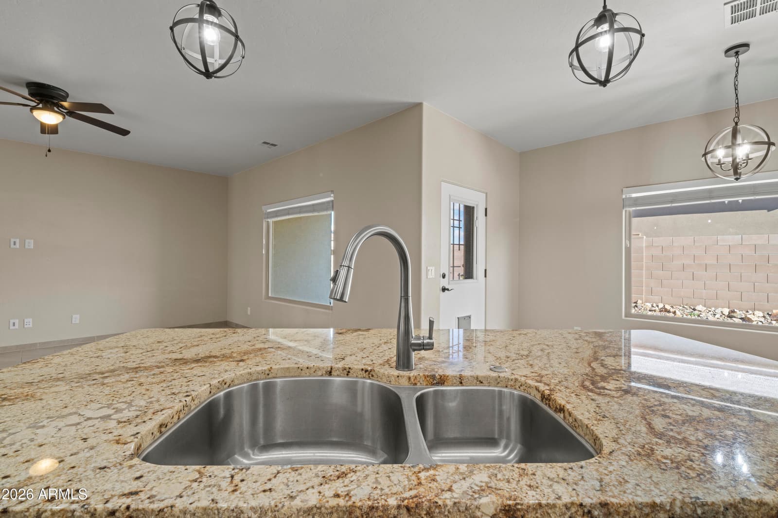 5514 Desert Willow Loop, Sierra Vista, AZ 85635 — photo 15 of 53