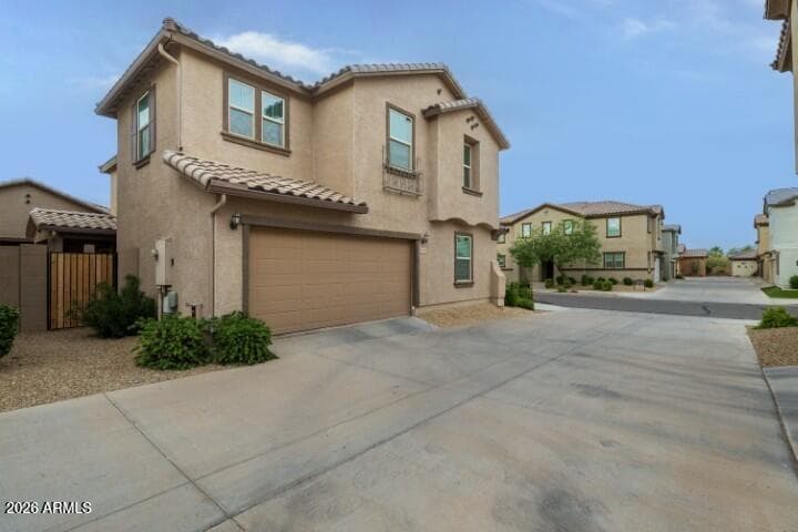 11692 N 165TH Lane, Surprise, AZ 85388 — photo 4 of 48