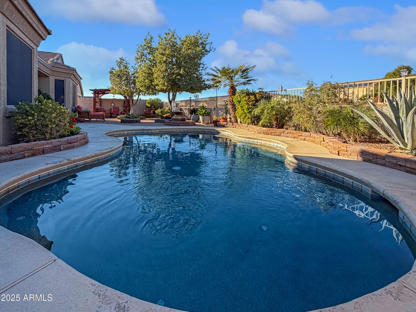 1386 E AVENIDA ISABELA, Casa Grande, AZ 85122 — photo 5 of 37