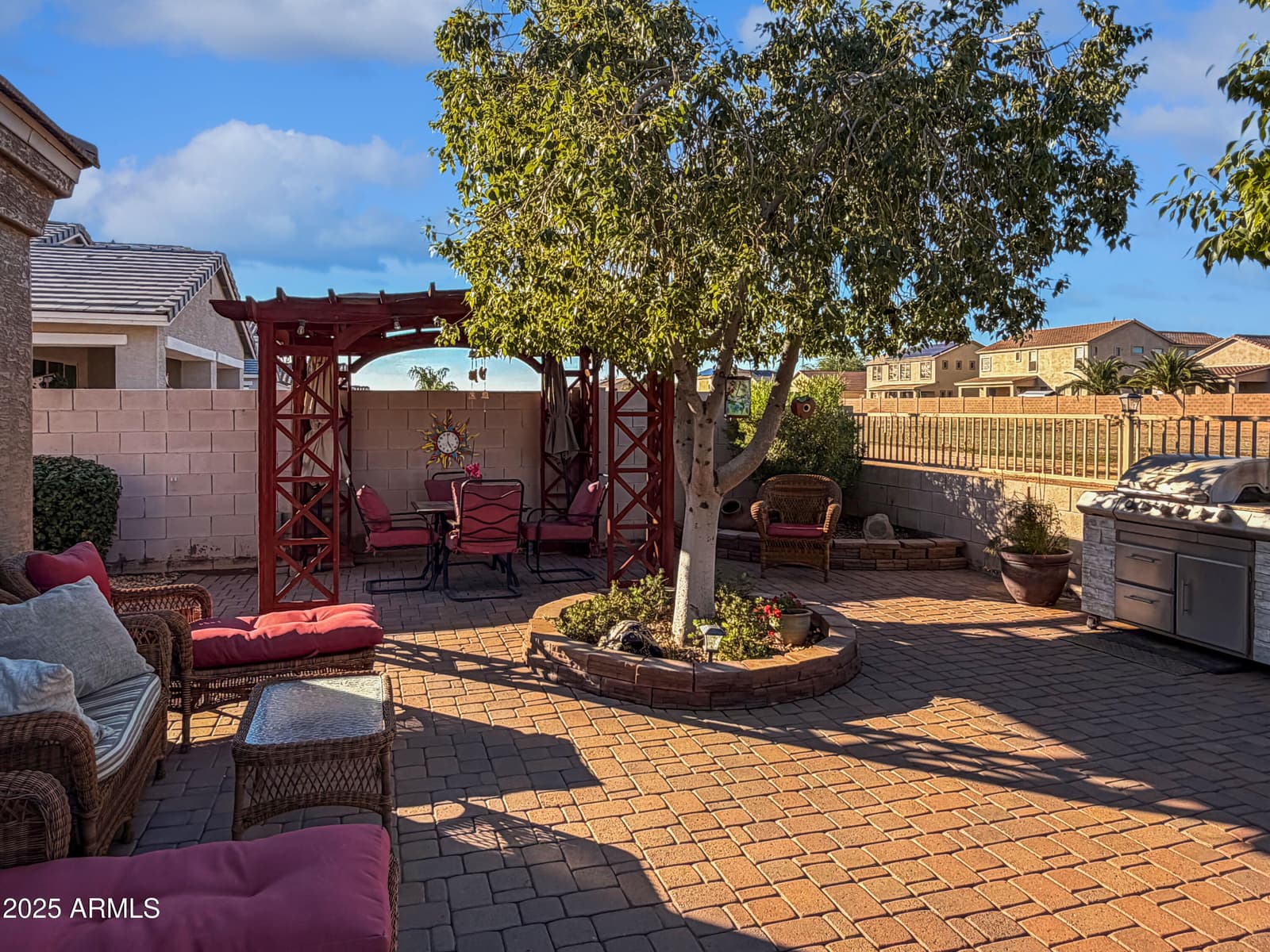 1386 E AVENIDA ISABELA, Casa Grande, AZ 85122 — photo 13 of 37
