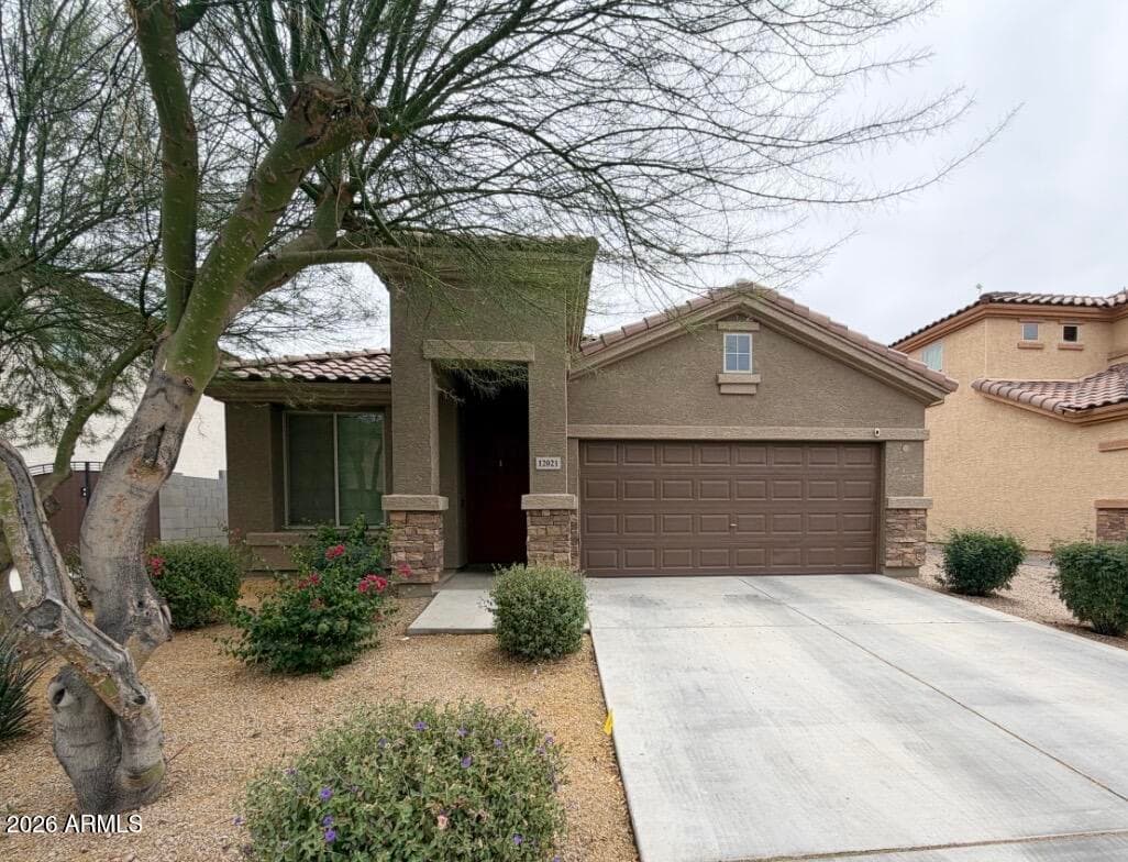 12021 W DAVIS Lane, Avondale, AZ 85323 — photo 1 of 11
