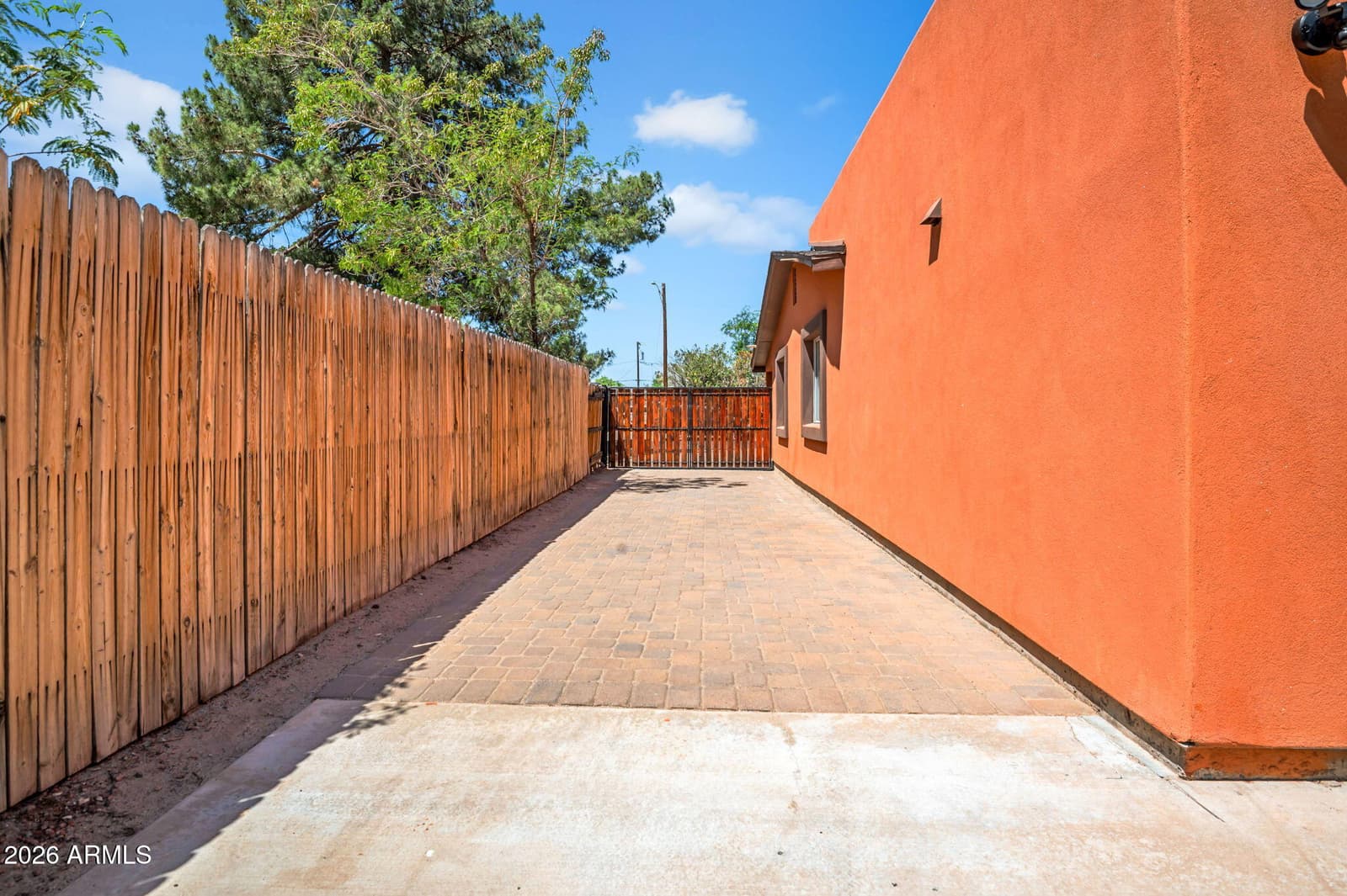 2405 N 27TH Place, Phoenix, AZ 85008 — photo 29 of 30