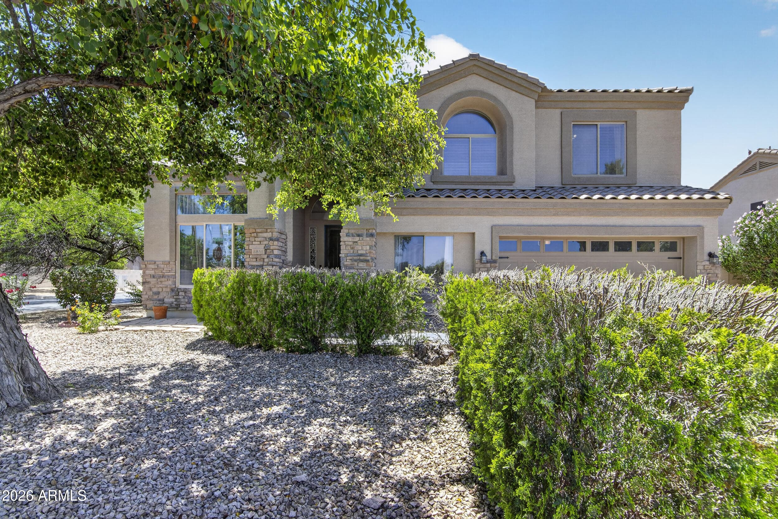 2861 E BROOKS Court, Gilbert, AZ 85296 — photo 1 of 47