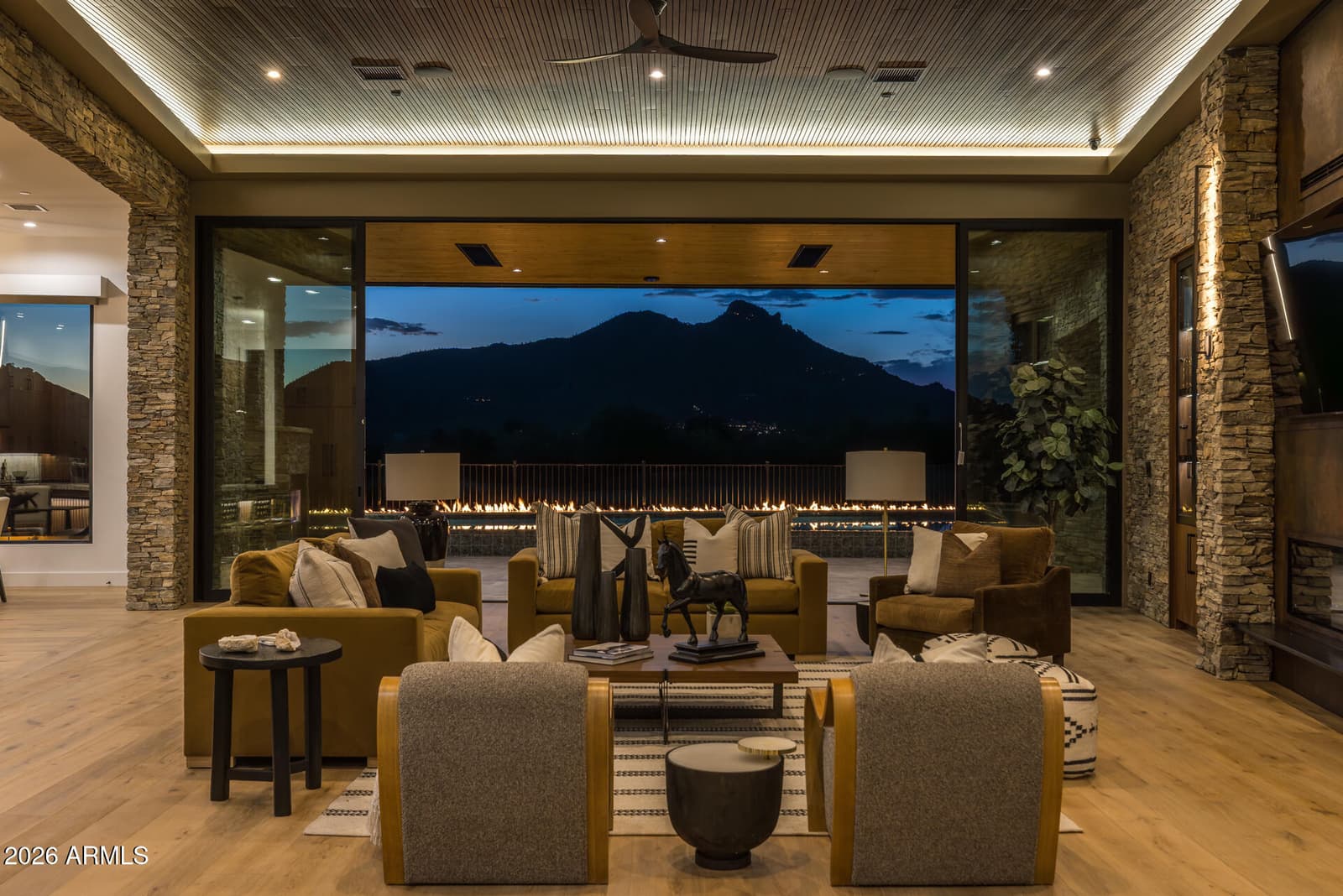 7692 E BLACK MOUNTAIN Road, Scottsdale, AZ 85266 — photo 15 of 121