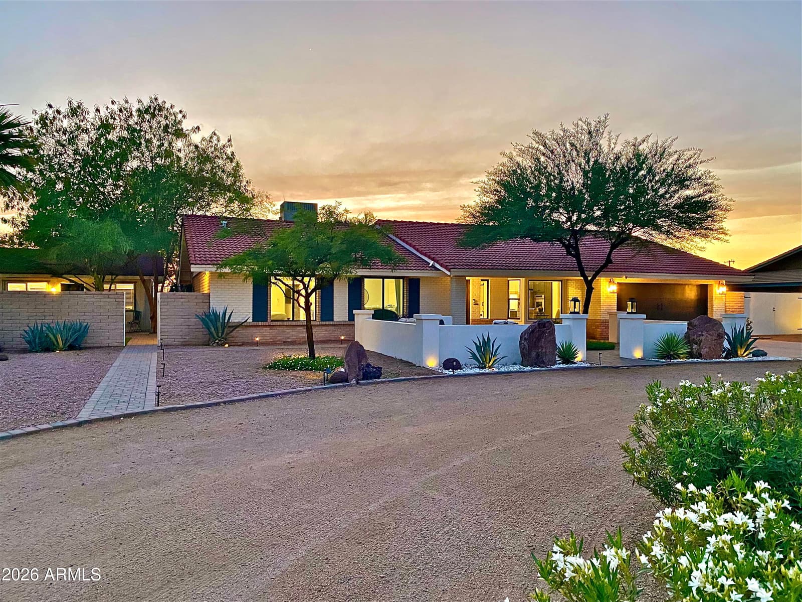 15602 N 37TH Street, Phoenix, AZ 85032 — photo 43 of 51