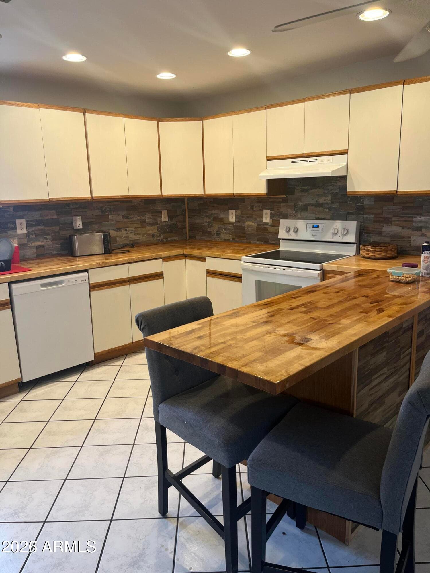 140 W 1ST Avenue, Ajo, AZ 85321 — photo 30 of 73