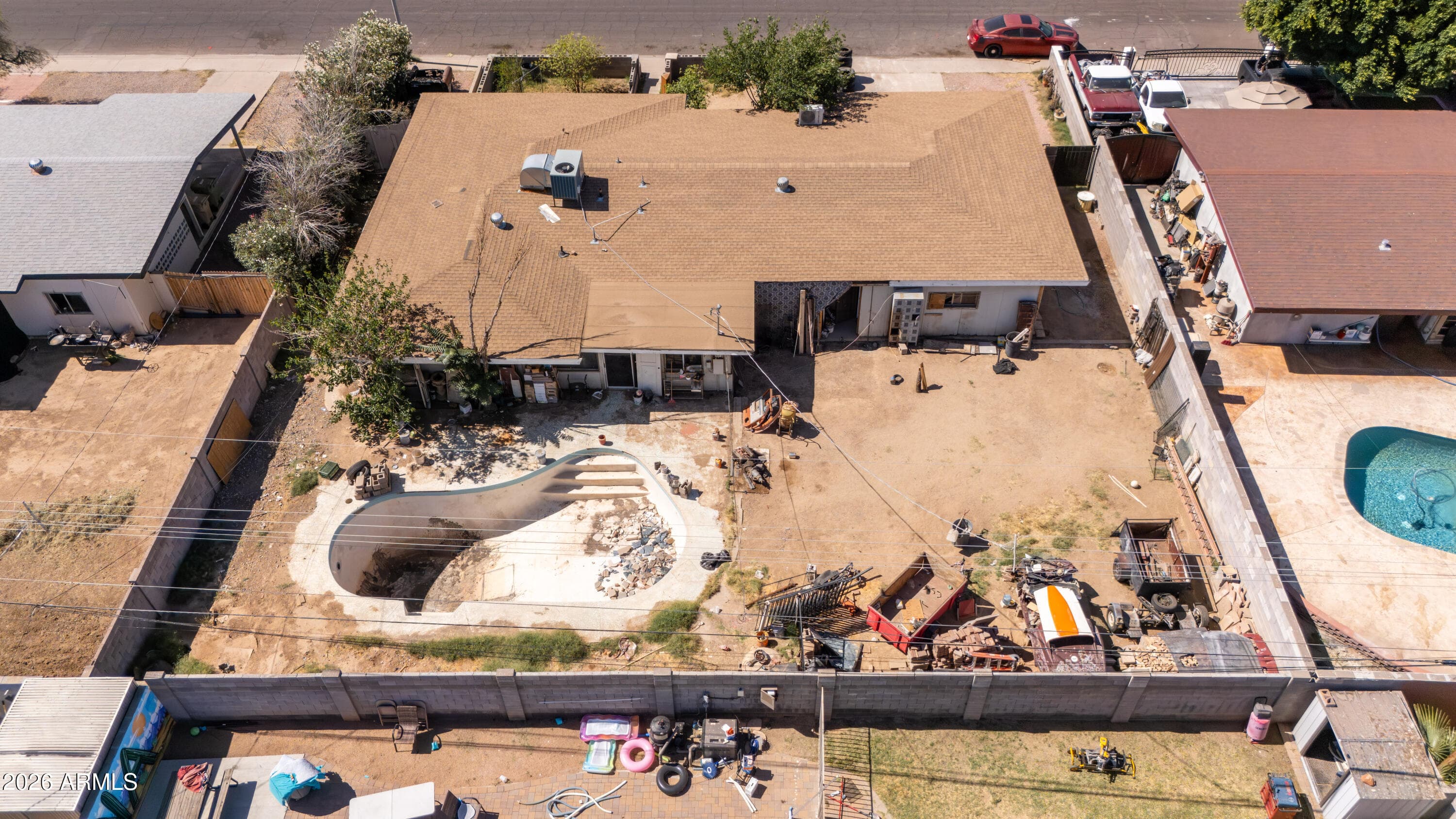 6218 W MEDLOCK Drive, Glendale, AZ 85301 — photo 12 of 36