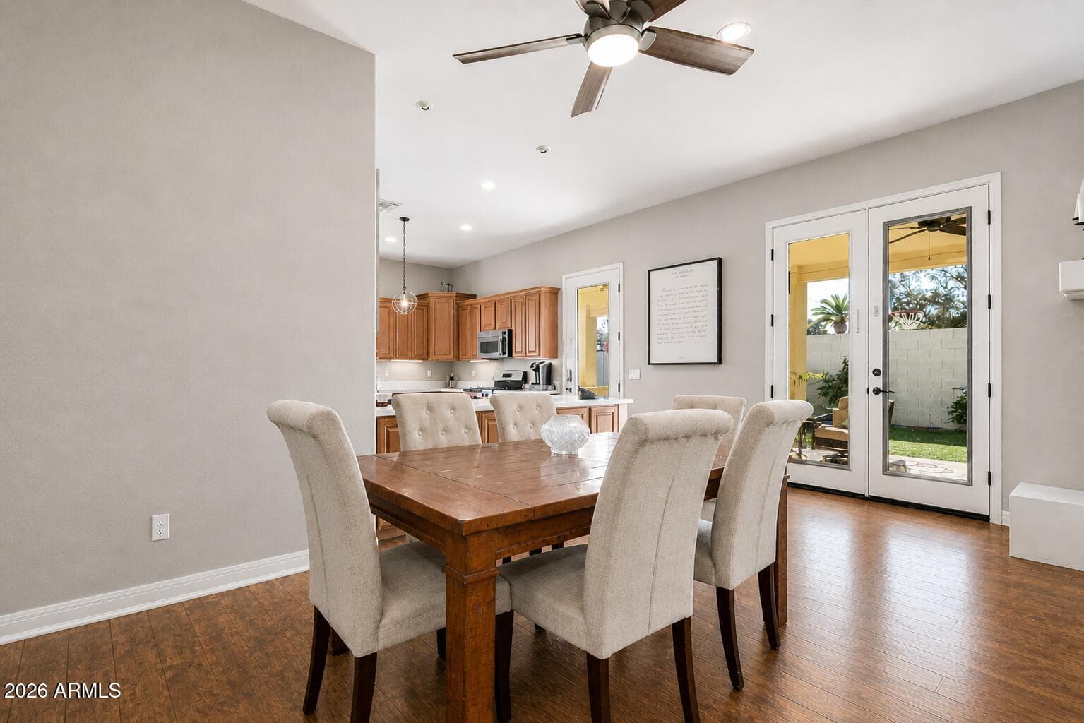 4217 E EDGEMONT Avenue, Phoenix, AZ 85008 — photo 10 of 27