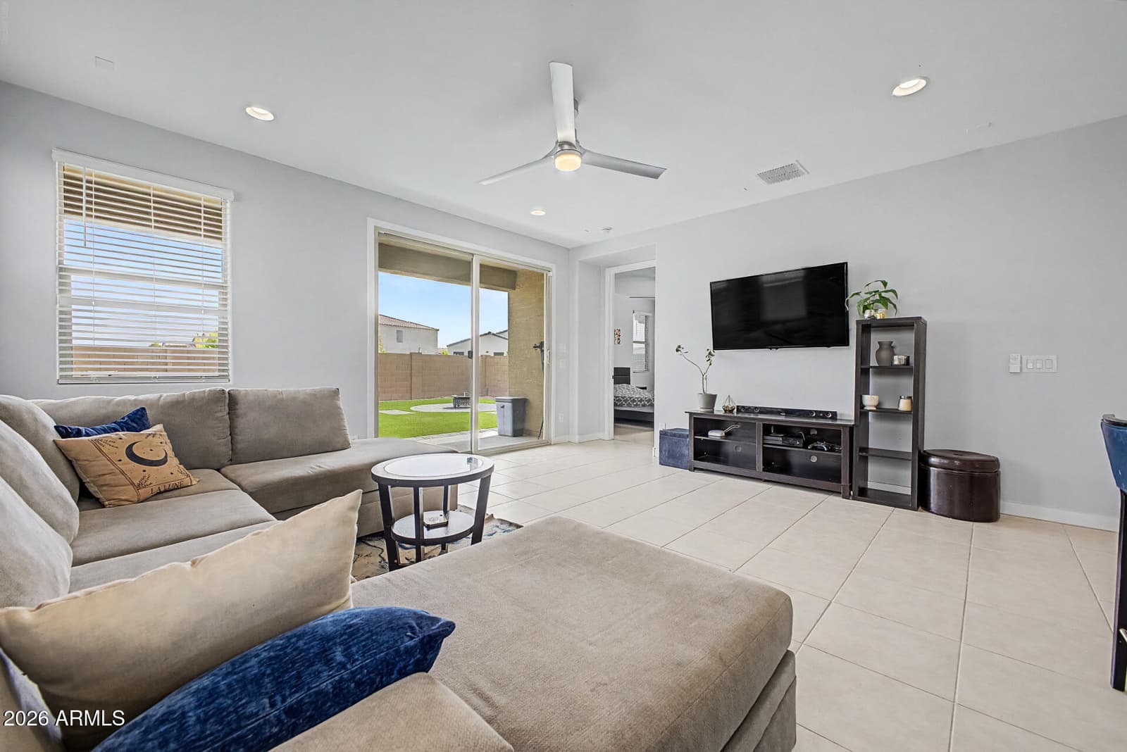 12515 W Morten Avenue, Glendale, AZ 85307 — photo 5 of 28