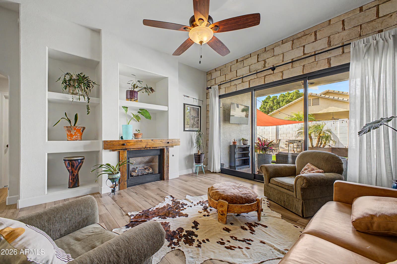 8246 W Rose Garden Lane, Peoria, AZ 85382 — photo 7 of 26