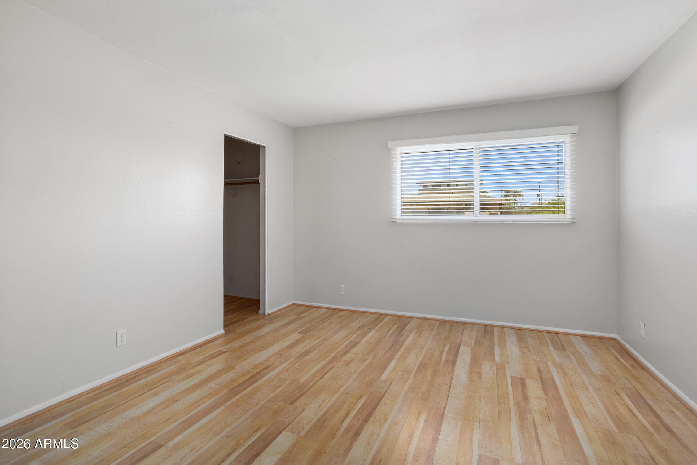 1320 E BETHANY HOME Road 102, Phoenix, AZ 85014 — photo 25 of 30