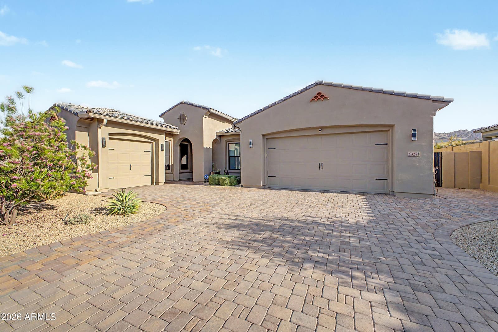 13271 E DESERT VISTA Road, Scottsdale, AZ 85255 — photo 3 of 47