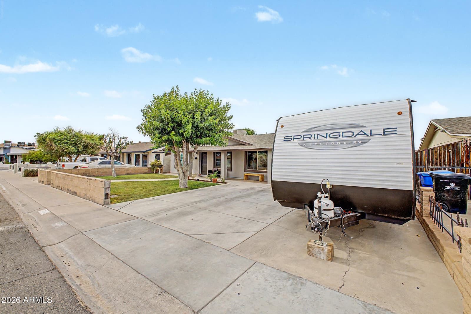 8448 W TURNEY Avenue, Phoenix, AZ 85037 — photo 5 of 25