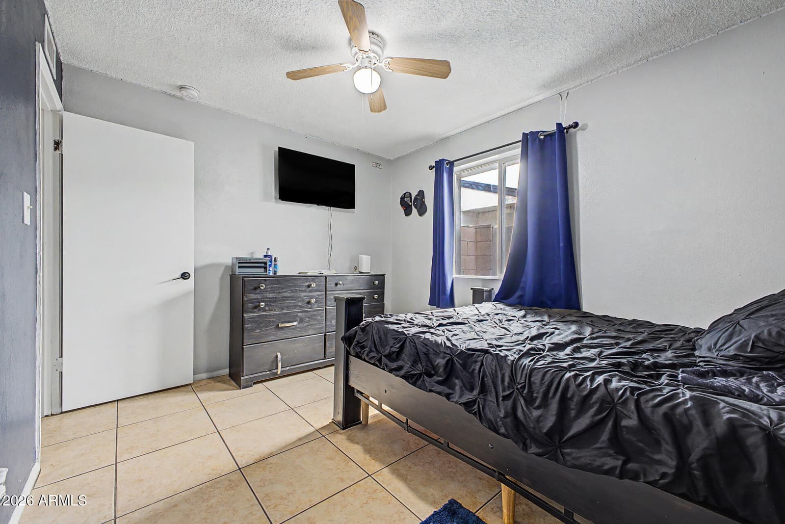 8448 W TURNEY Avenue, Phoenix, AZ 85037 — photo 14 of 25