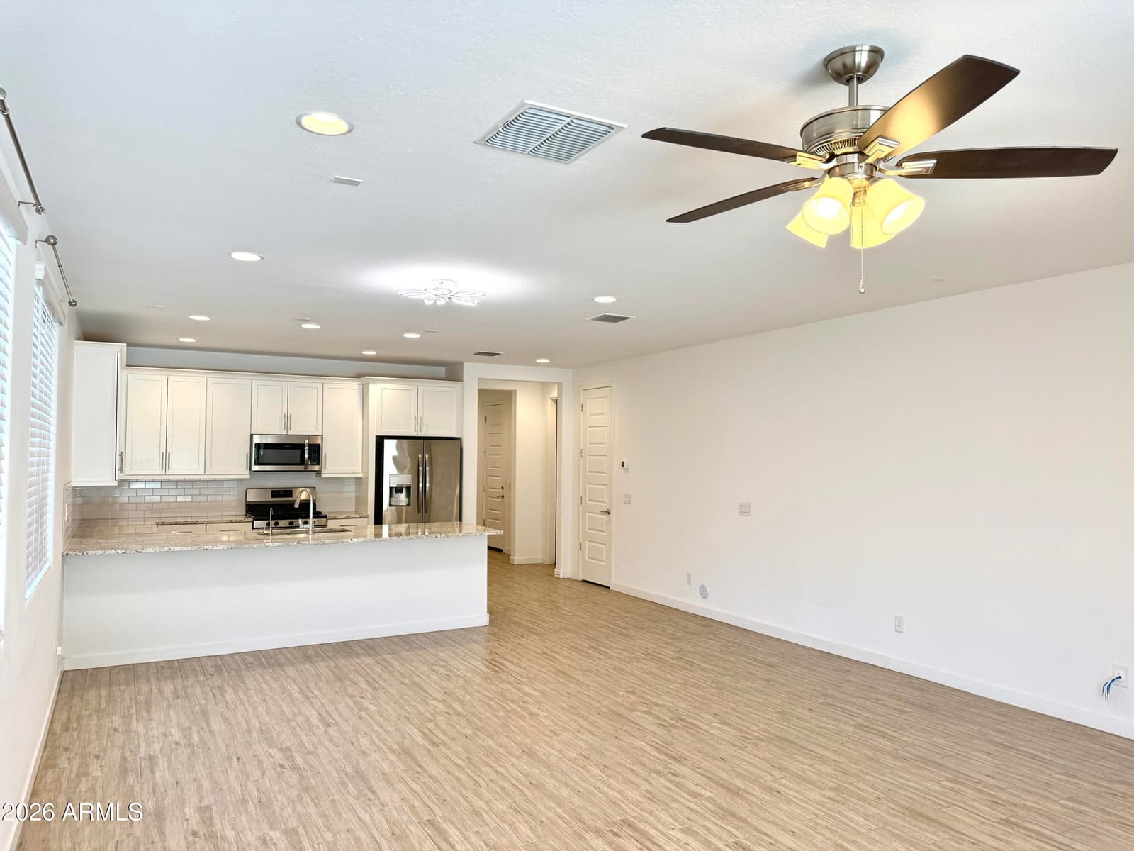 1533 W CARMEN Street, Phoenix, AZ 85041 — photo 13 of 67