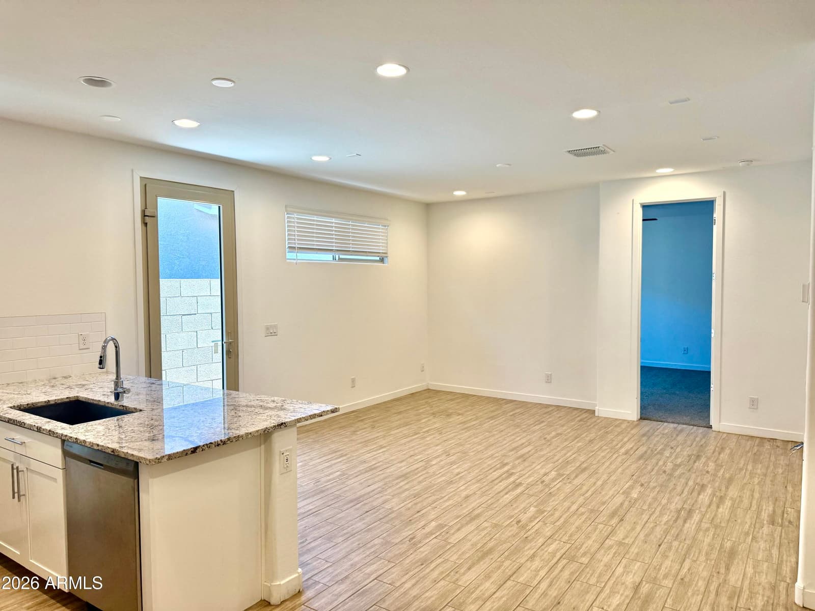 1533 W CARMEN Street, Phoenix, AZ 85041 — photo 14 of 67