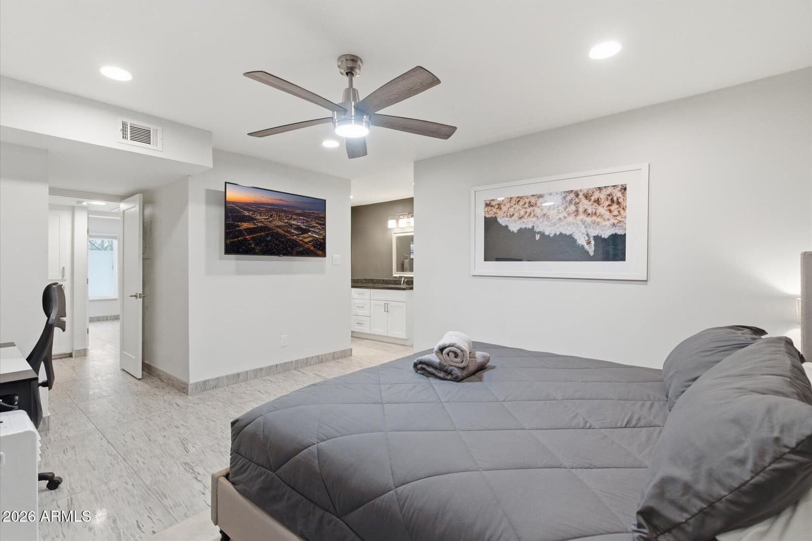 4950 N MILLER Road 100, Scottsdale, AZ 85251 — photo 13 of 31