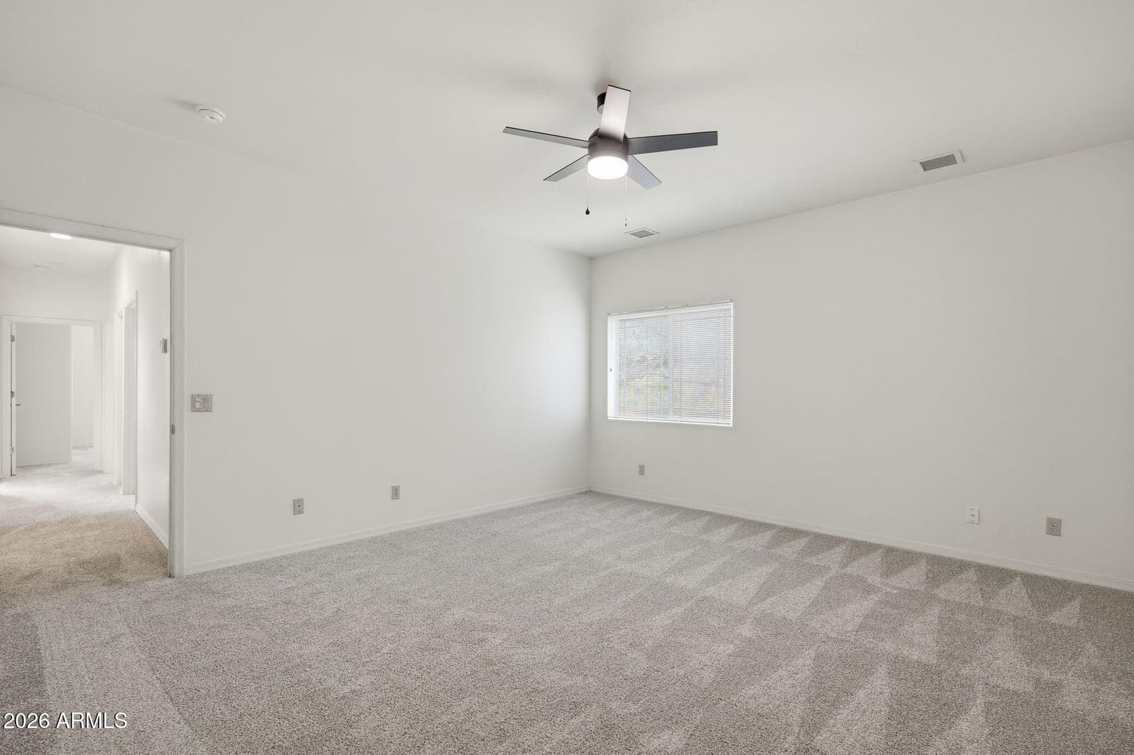 320 E QUAIL Court, Casa Grande, AZ 85122 — photo 14 of 40
