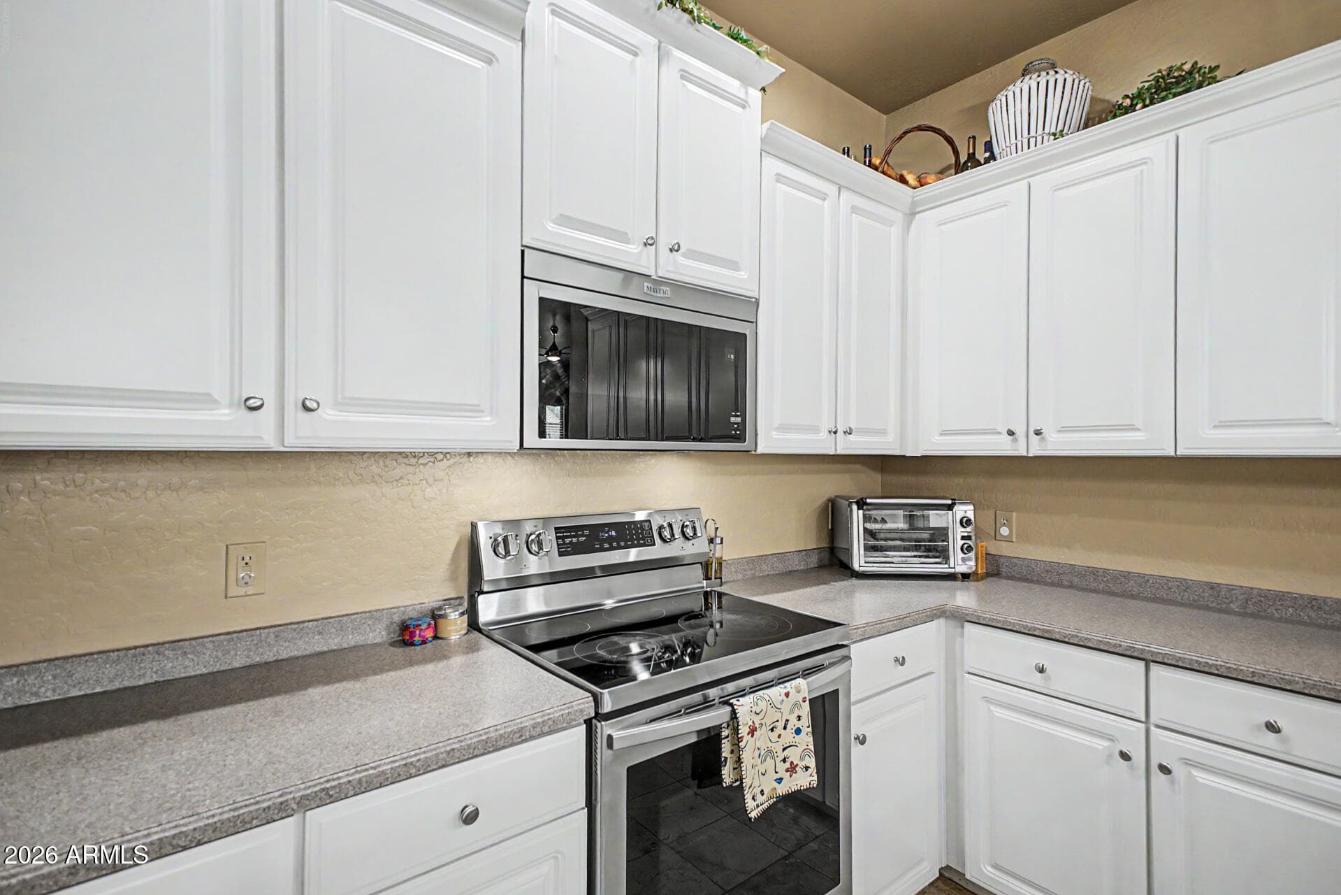 3131 E LEGACY Drive 2001, Phoenix, AZ 85042 — photo 19 of 52