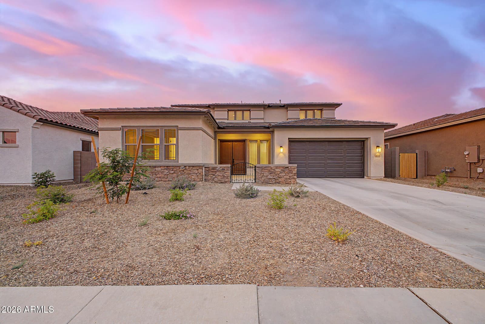 5844 W MAUNA LOA Lane, Glendale, AZ 85306 — photo 2 of 52