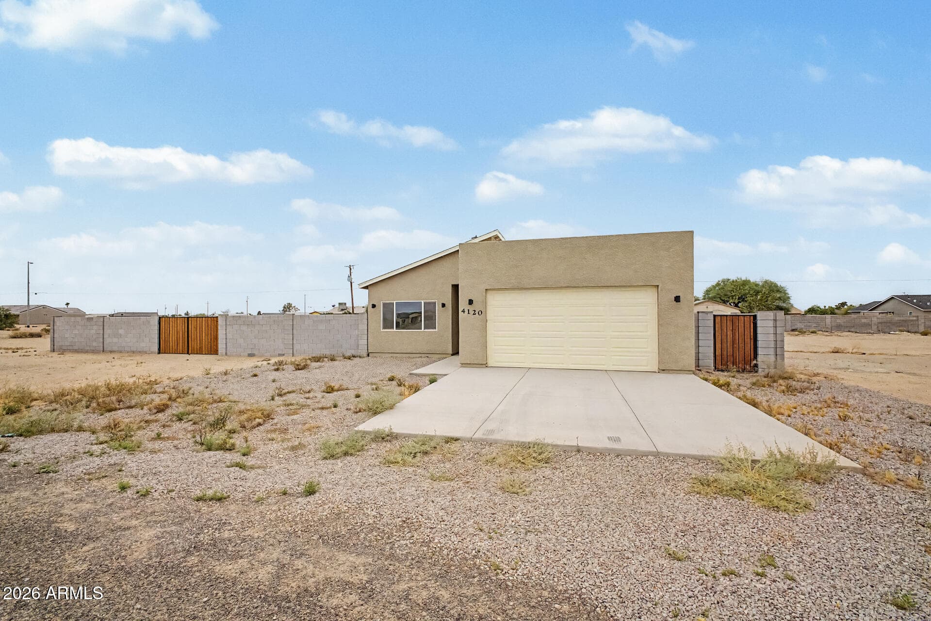 4120 N VALENCIA Drive, Eloy, AZ 85131 — photo 3 of 33