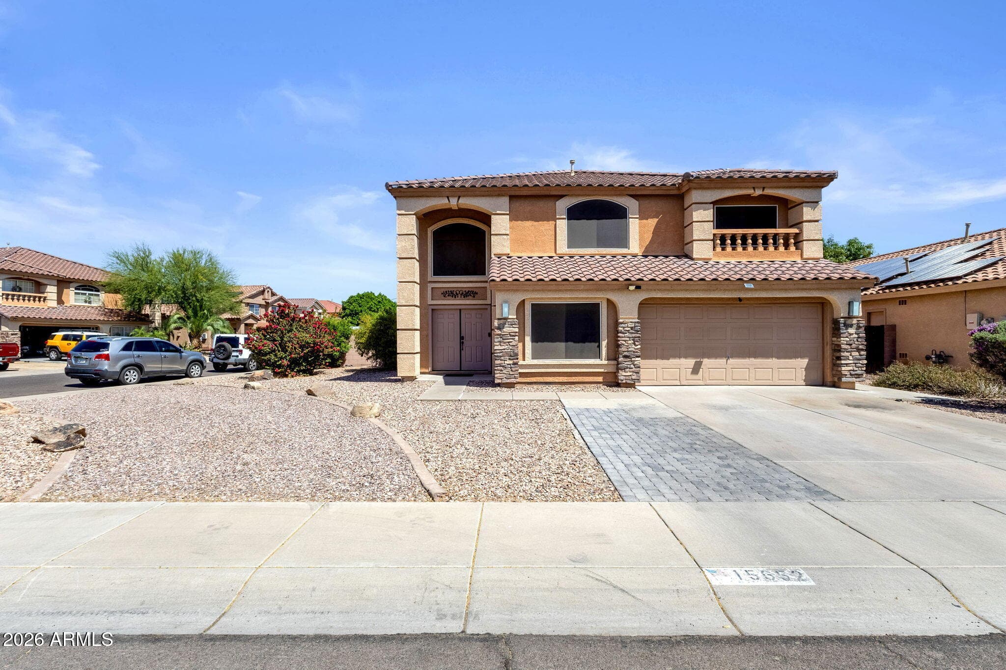 15652 W CALAVAR Road, Surprise, AZ 85379 — photo 3 of 46