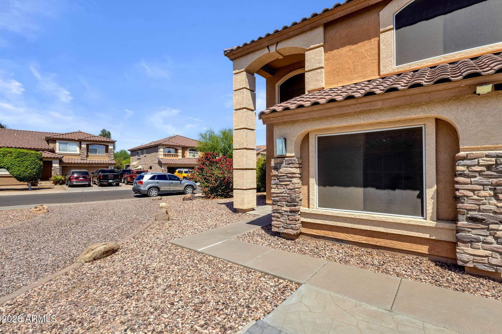 15652 W CALAVAR Road, Surprise, AZ 85379 — photo 5 of 46