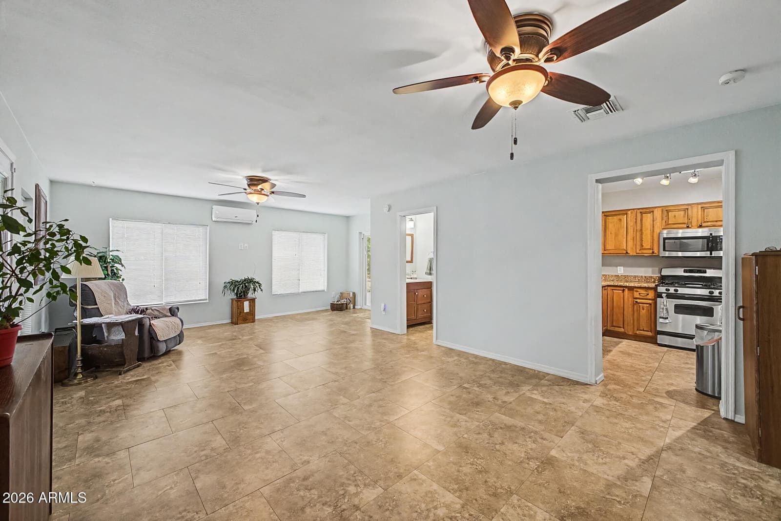 10771 W HOPE Drive, Sun City, AZ 85351 — photo 14 of 55