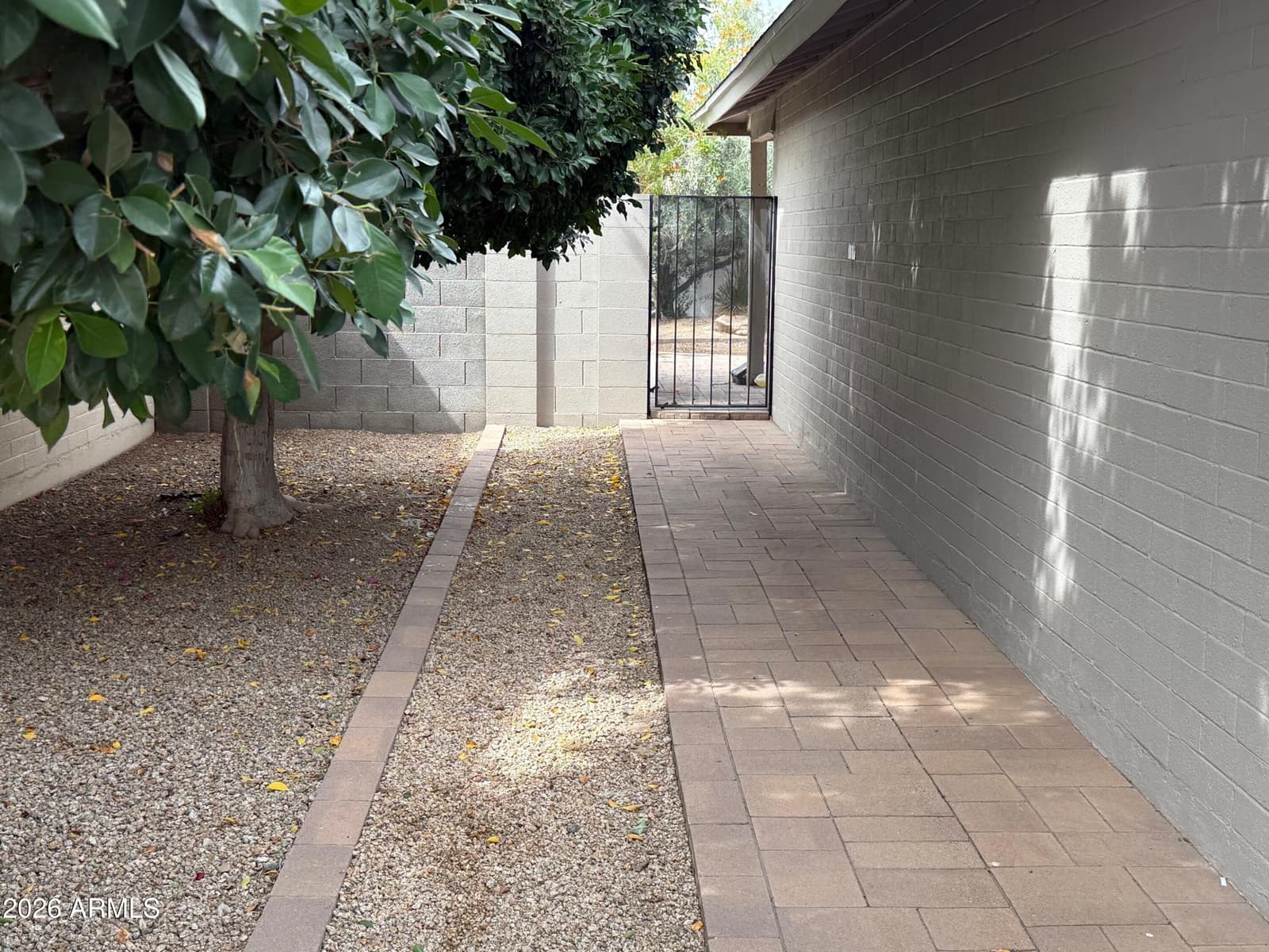 4020 W SWEETWATER Avenue, Phoenix, AZ 85029 — photo 39 of 43