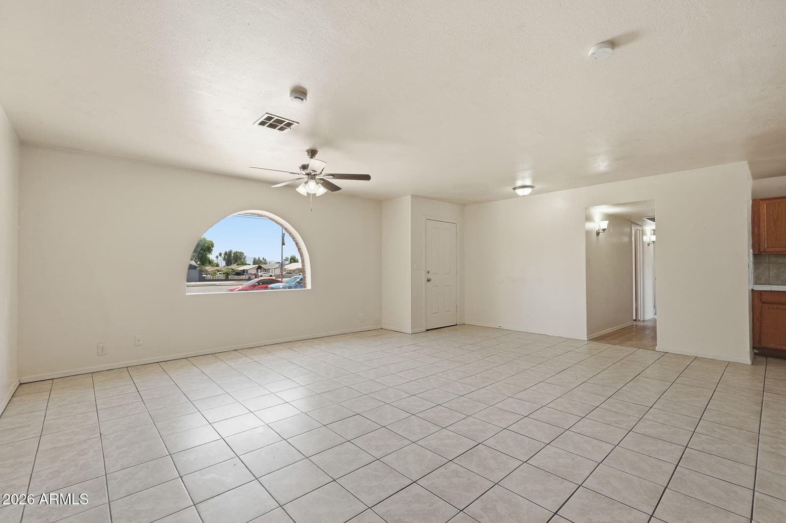 6452 W THOMAS Road, Phoenix, AZ 85033 — photo 4 of 29