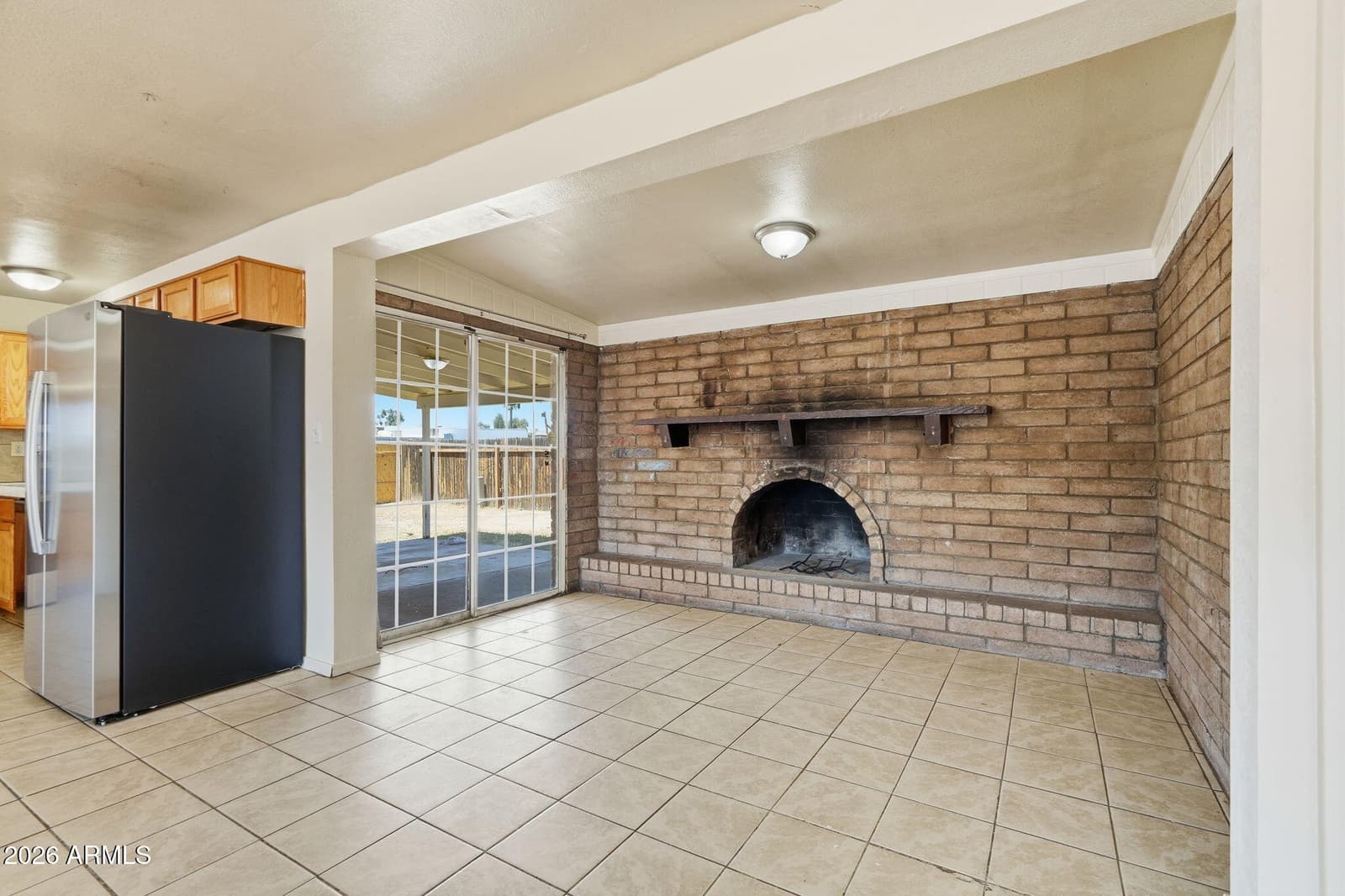 6452 W THOMAS Road, Phoenix, AZ 85033 — photo 7 of 29
