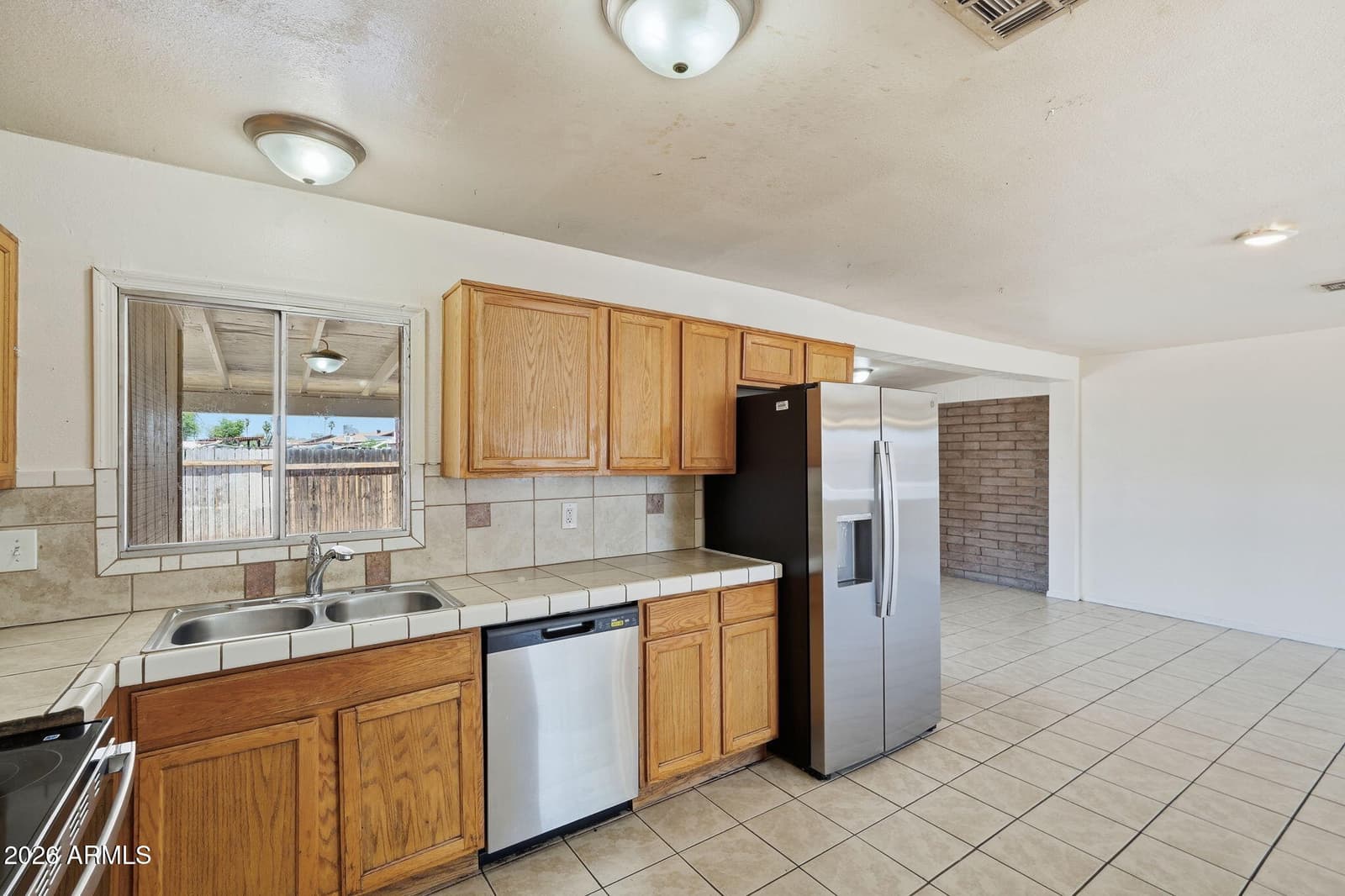 6452 W THOMAS Road, Phoenix, AZ 85033 — photo 11 of 29