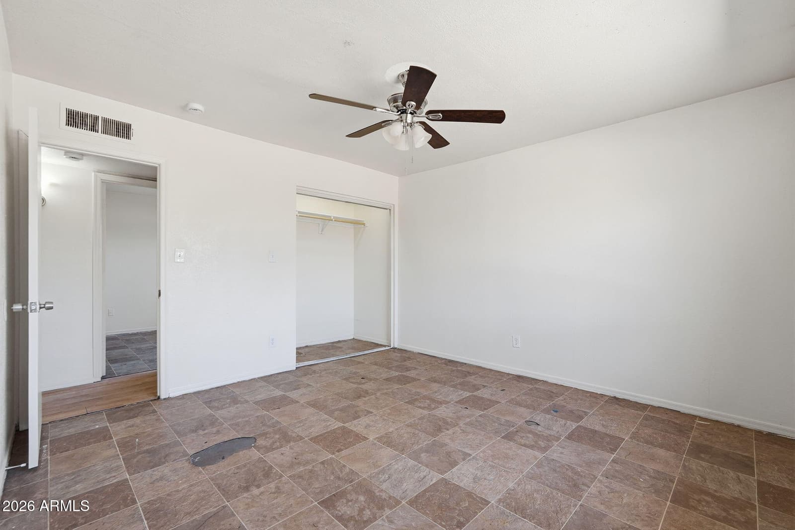 6452 W THOMAS Road, Phoenix, AZ 85033 — photo 17 of 29