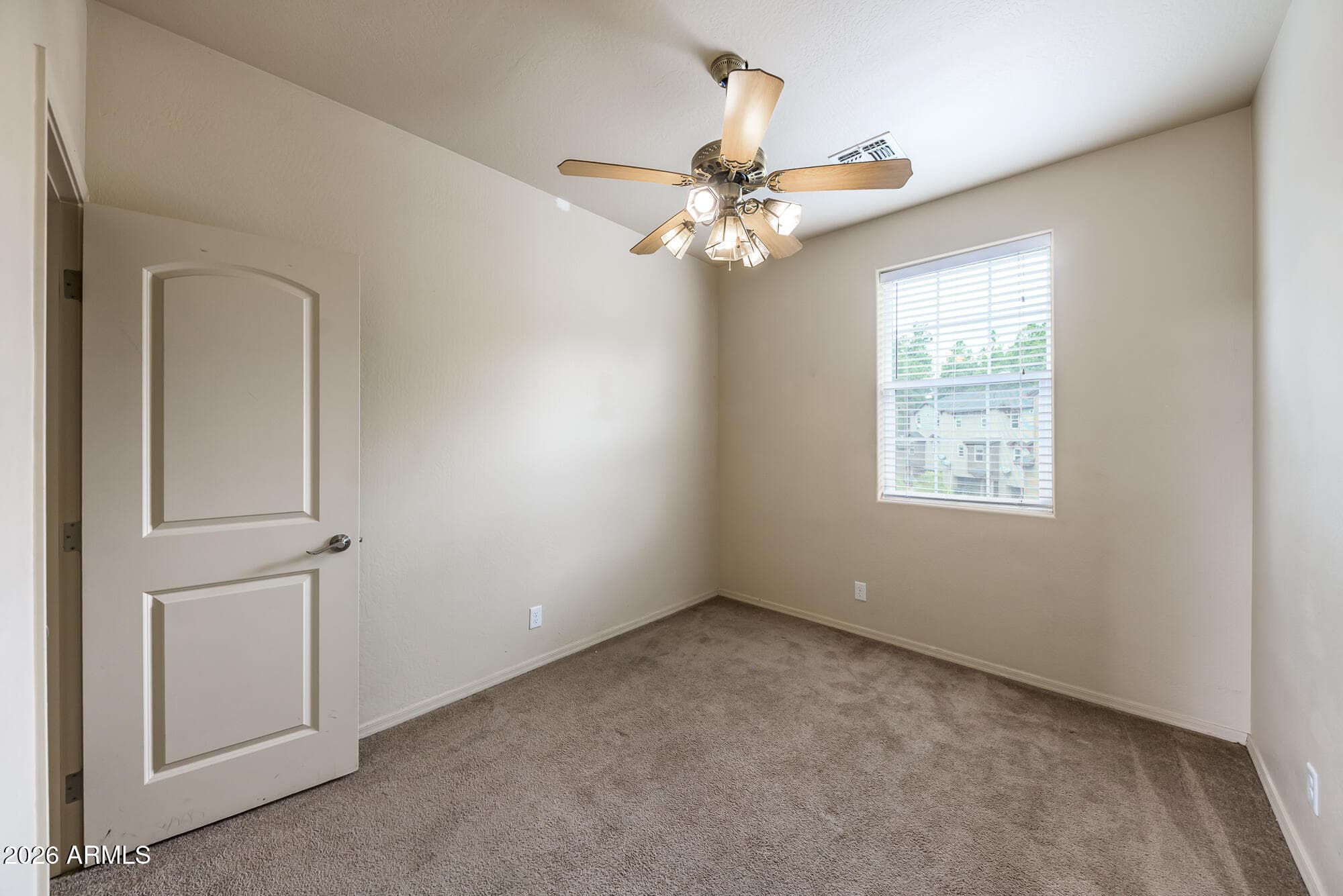 2451 W Pikes Peak Drive, Flagstaff, AZ 86001 — photo 33 of 44