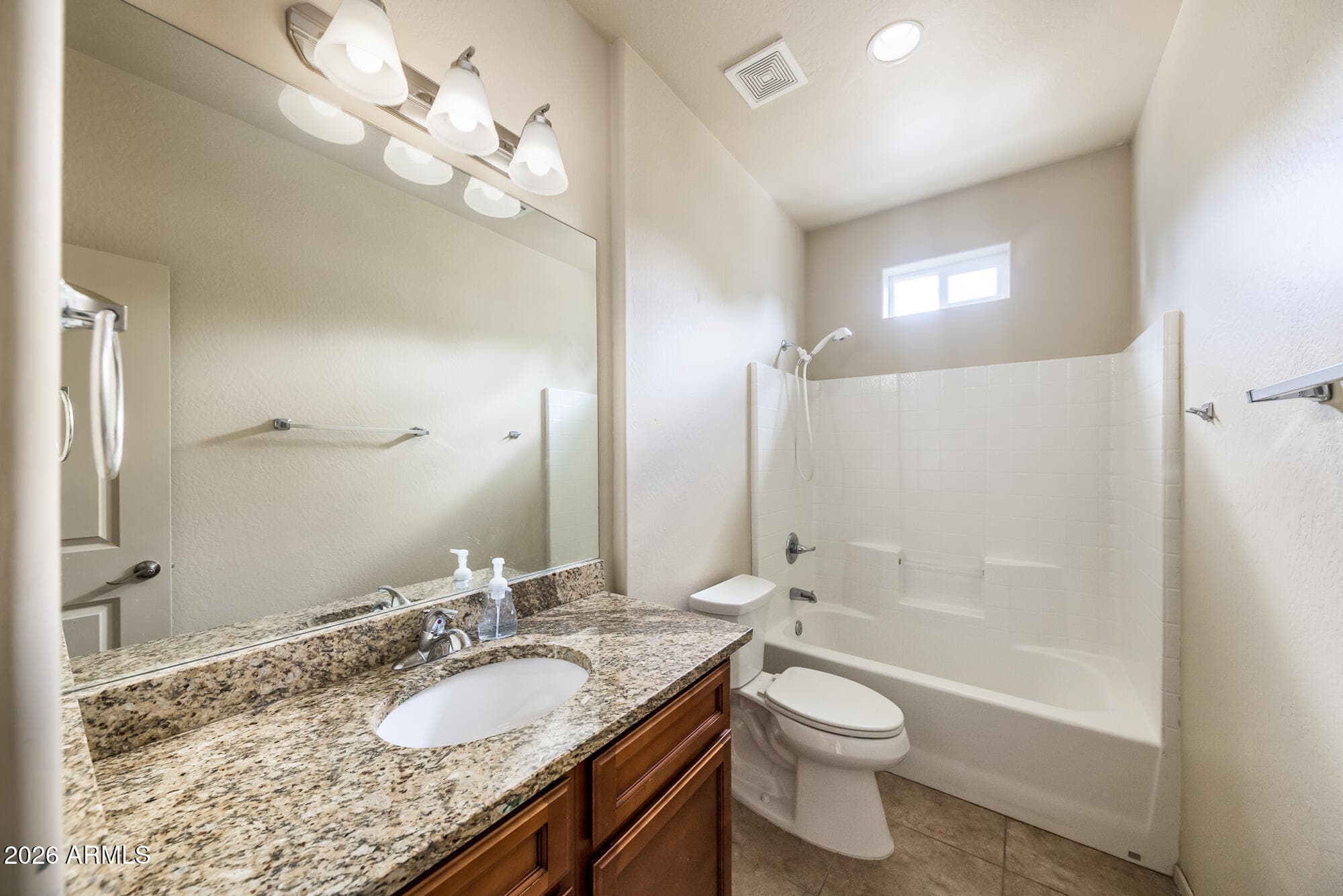 2451 W Pikes Peak Drive, Flagstaff, AZ 86001 — photo 37 of 44