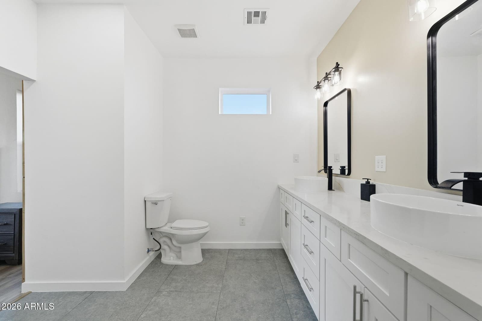 3627 W Palmaire Avenue, Phoenix, AZ 85051 — photo 8 of 10