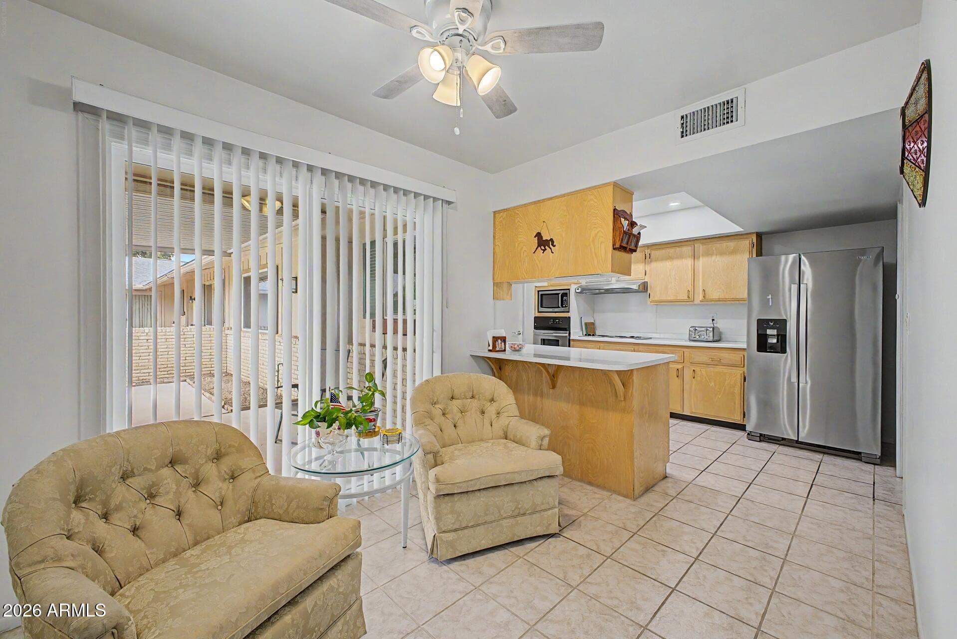 10840 W CARON Drive, Sun City, AZ 85351 — photo 10 of 45