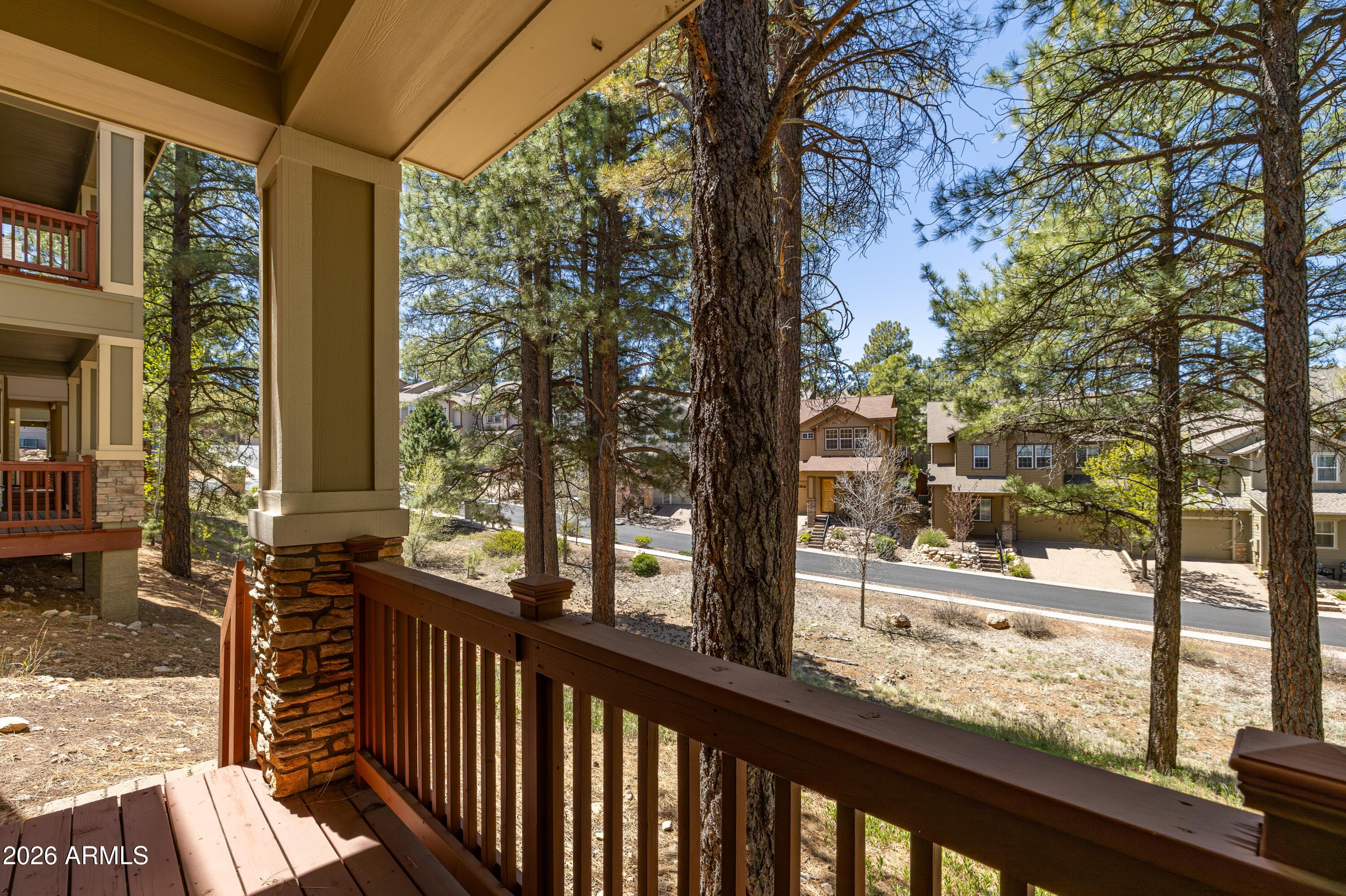 3189 S SALVESTRIN Lane, Flagstaff, AZ 86005 — photo 5 of 35