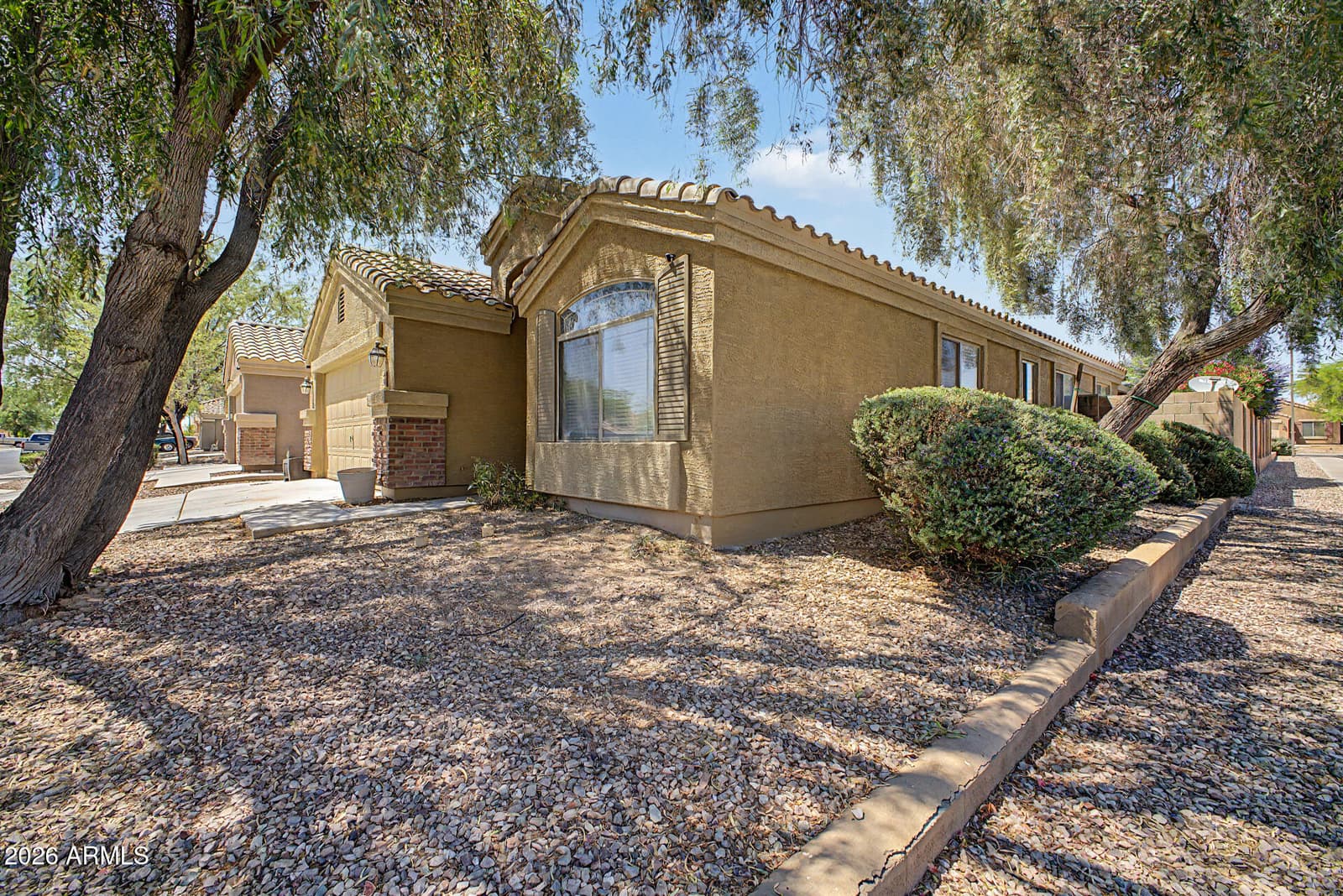 23948 W Hidalgo Avenue, Buckeye, AZ 85326 — photo 4 of 42