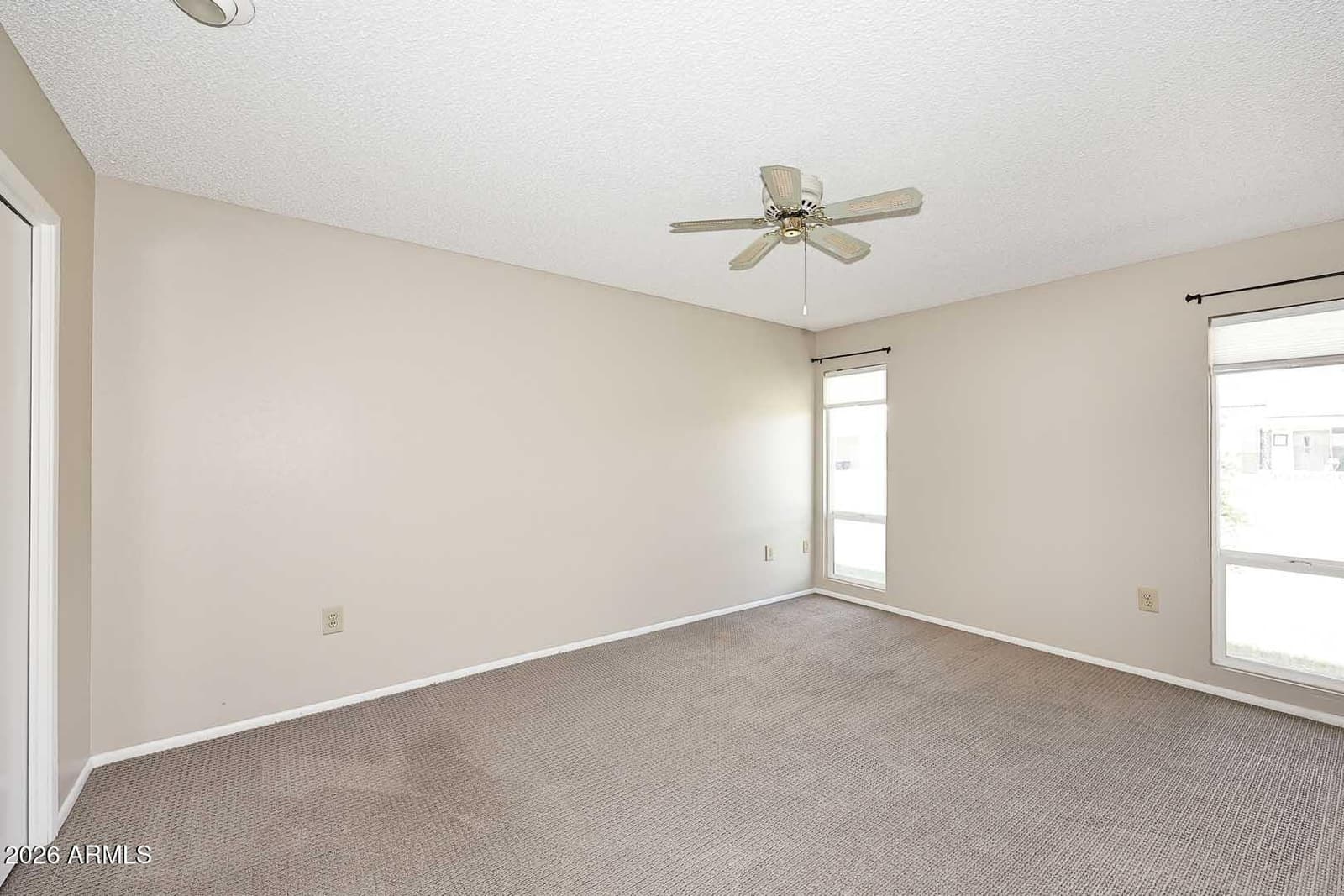 10010 W SANDSTONE Drive, Sun City, AZ 85351 — photo 15 of 44