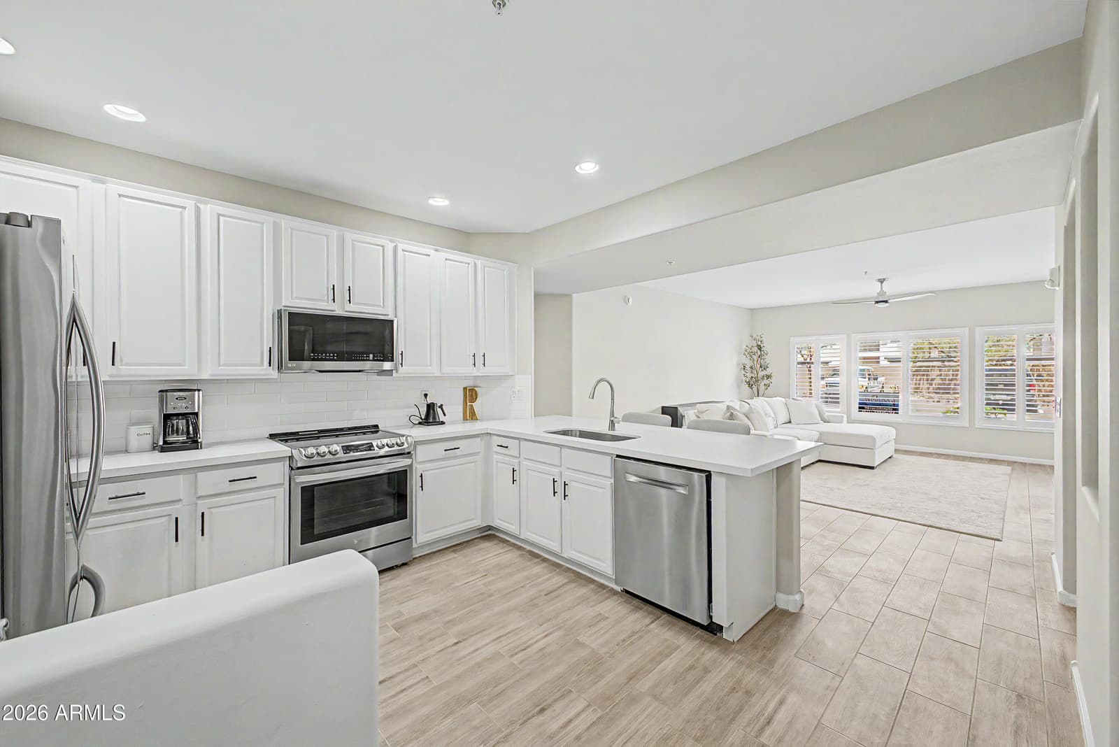 14000 N 94TH Street 1181, Scottsdale, AZ 85260 — photo 1 of 35