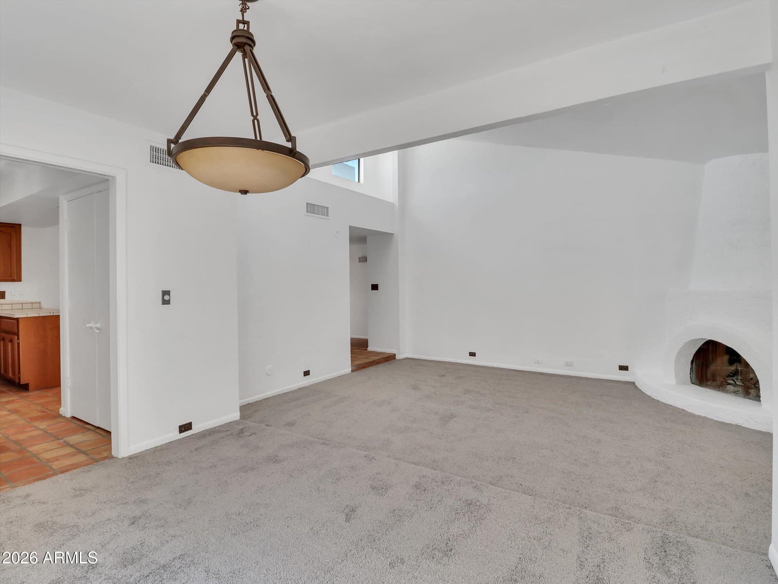1010 E BECKER Lane, Phoenix, AZ 85020 — photo 10 of 35