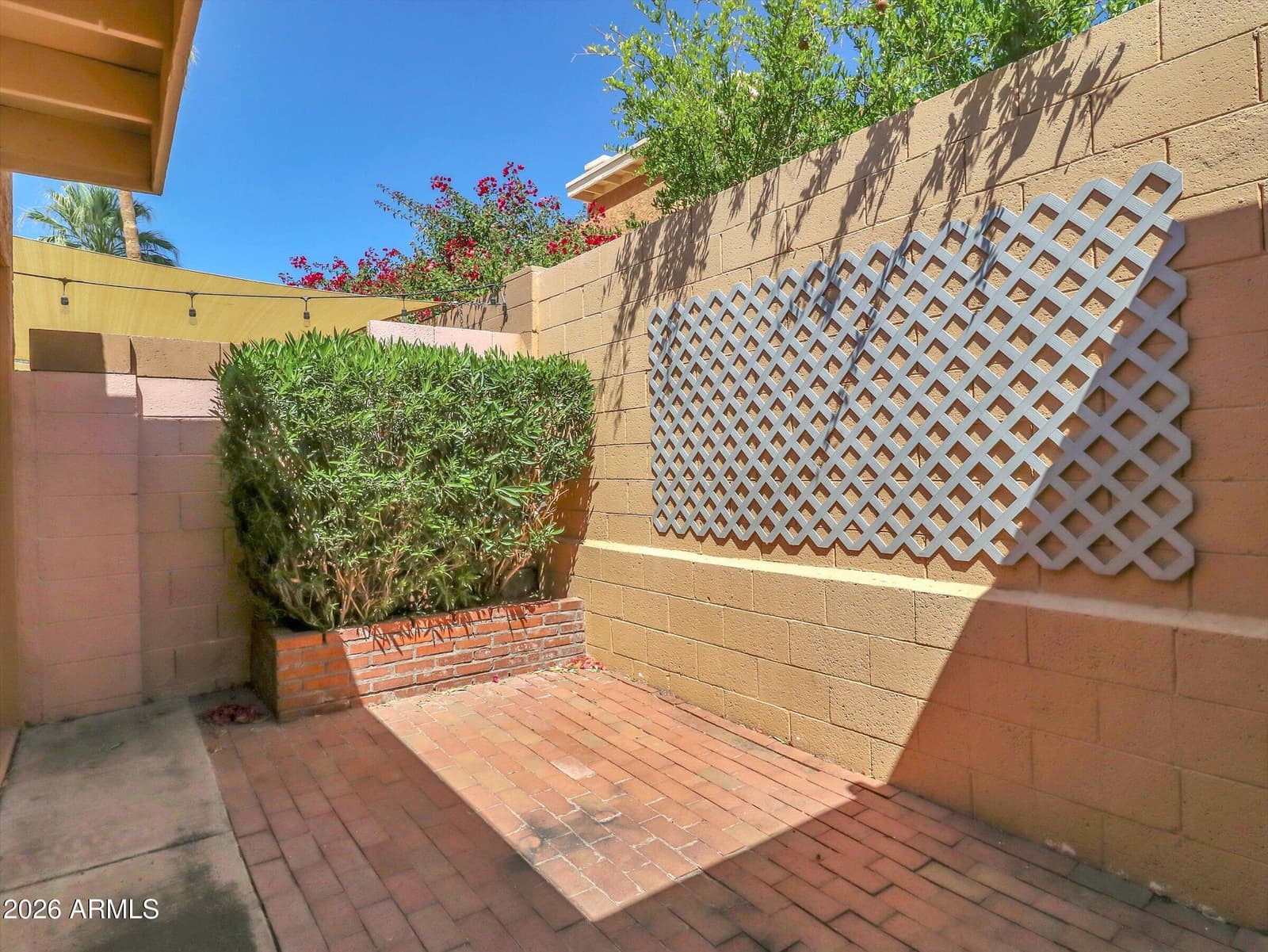 1010 E BECKER Lane, Phoenix, AZ 85020 — photo 33 of 35