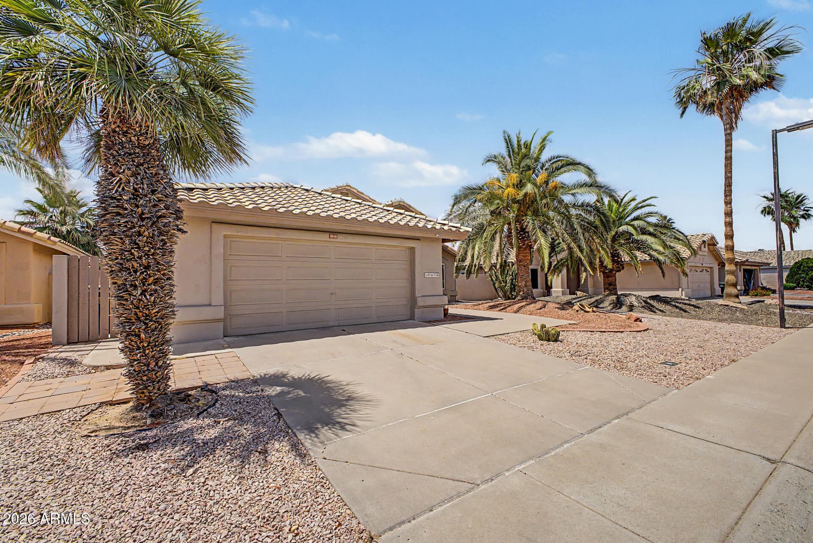 17470 N RAINDANCE Road, Surprise, AZ 85374 — photo 2 of 34